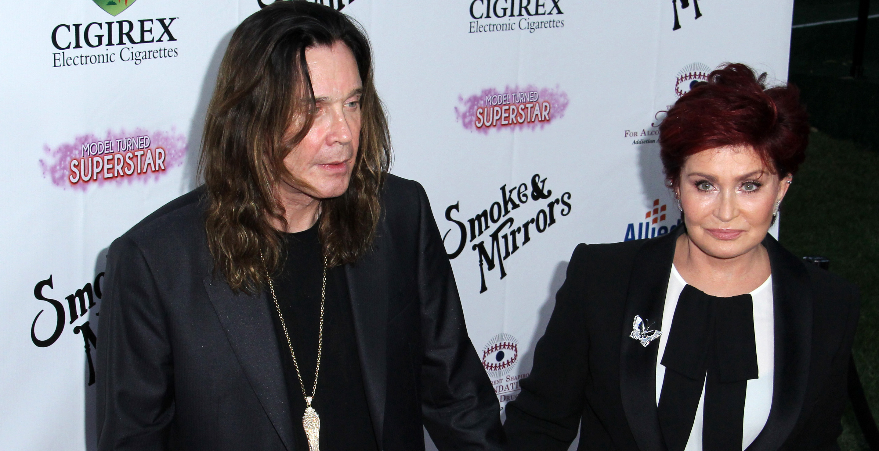 Sharon Osbourne Reveals That Ozzy Osbourne Can Barely Walk Amid Parkinsons Battle