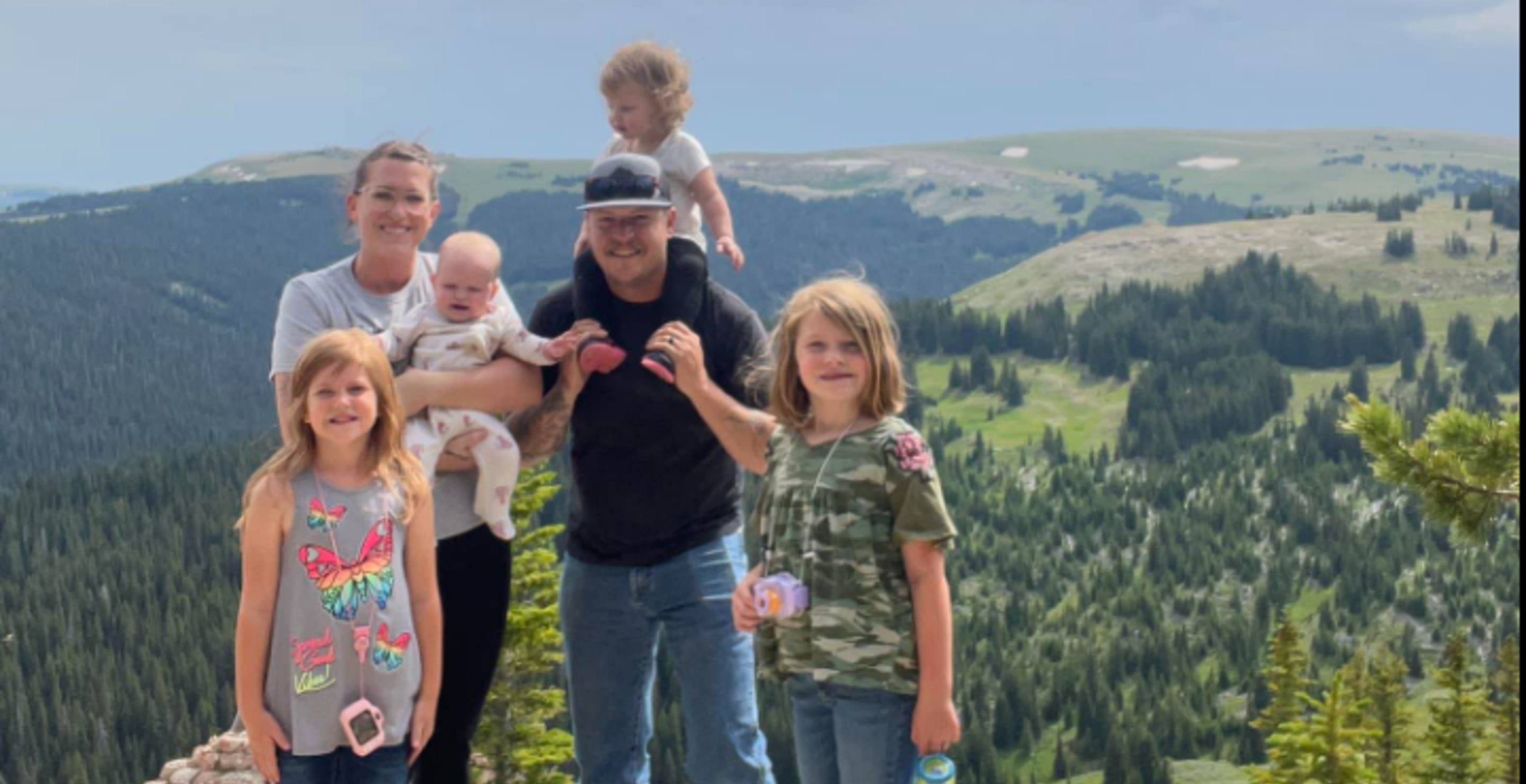 Wyoming Daughter Dies Days After 3 Sisters And Mother Killed In Murder Suicide