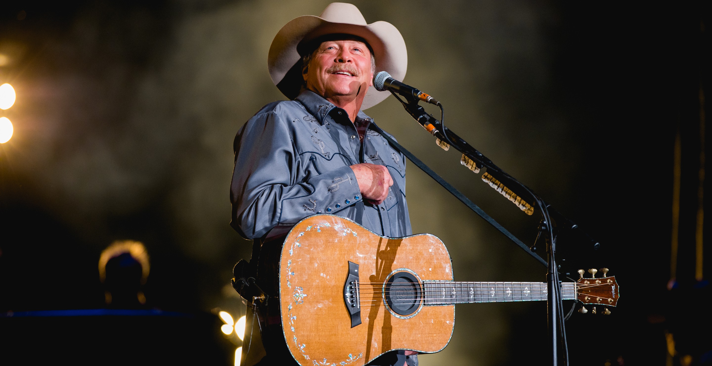 The Song That Saved Alan Jackson's Career As It Was Getting Started