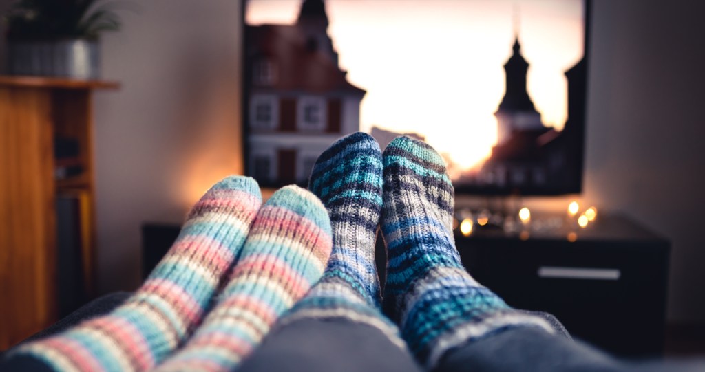 at home Valentine's Day date night ideas movie marathon