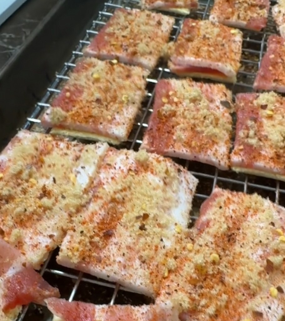 Bacon Crackers