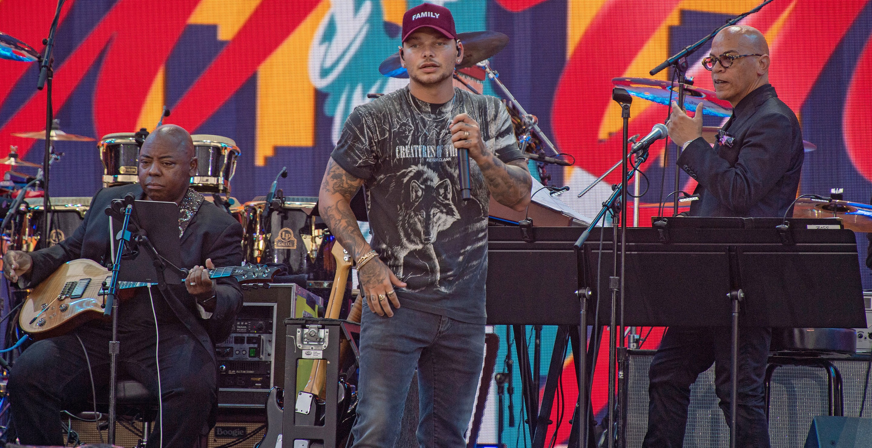 Kane Brown Reveals A Very Unique Addition That He Wants To Add To His High Road Tour: "What I Used To Do At The Very Beginning"