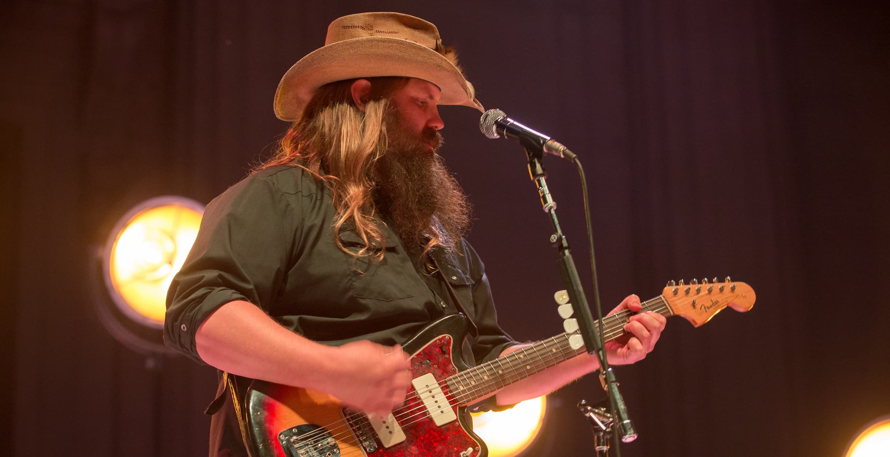 Chris Stapleton Dishes on If He Would Ever Do a 'Shoey' at a Show