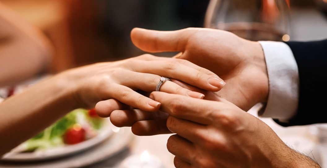 Dad Makes His Daughter's Engagement Ring By Hand