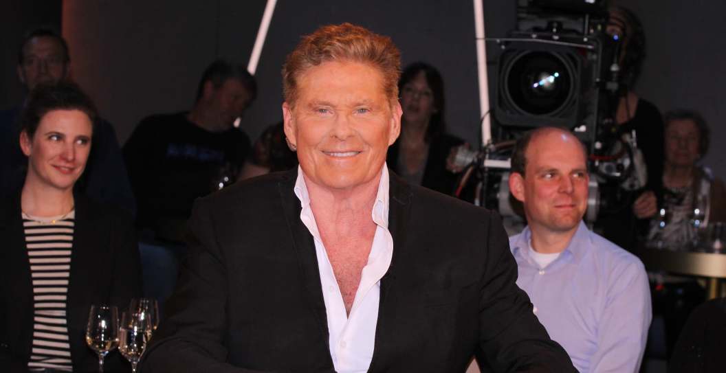 David Hasselhoff's Ex Pam Dies By Suicide, Daughter Discovered Mom's Body