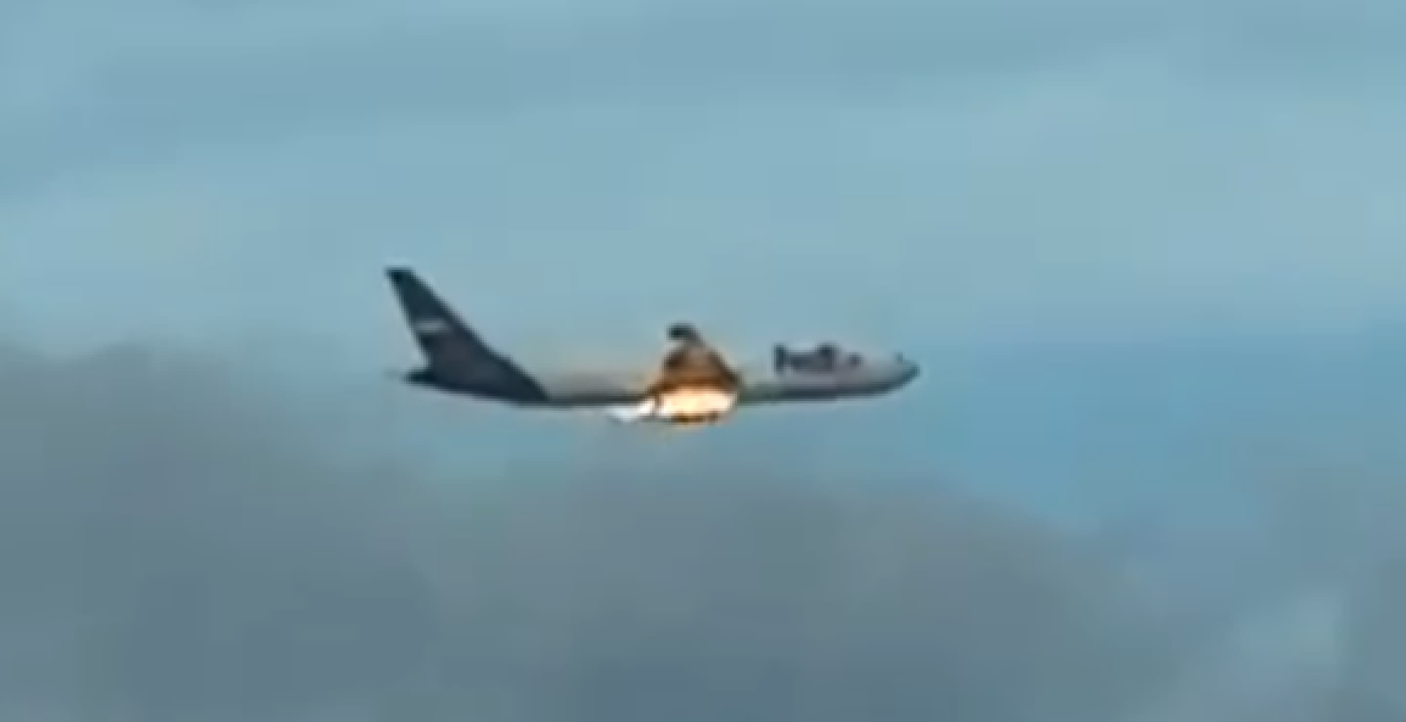 FedEx Plane