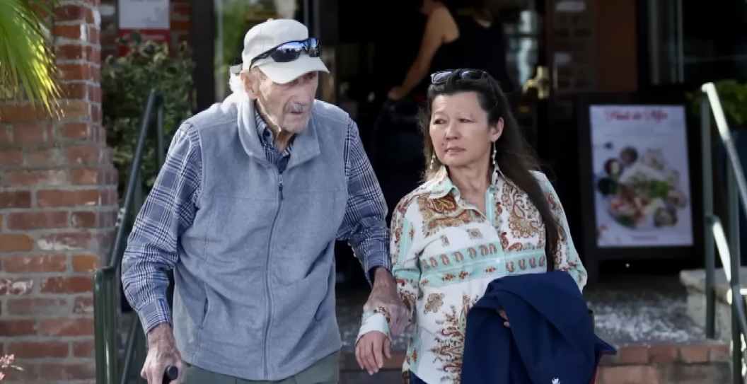Gene Hackman and Betsy Arakawa