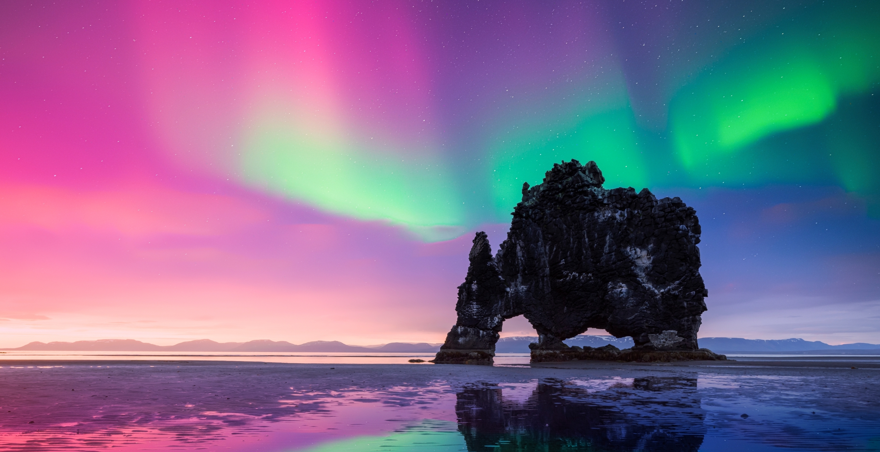 Here's How You Can See The Northern Lights In March