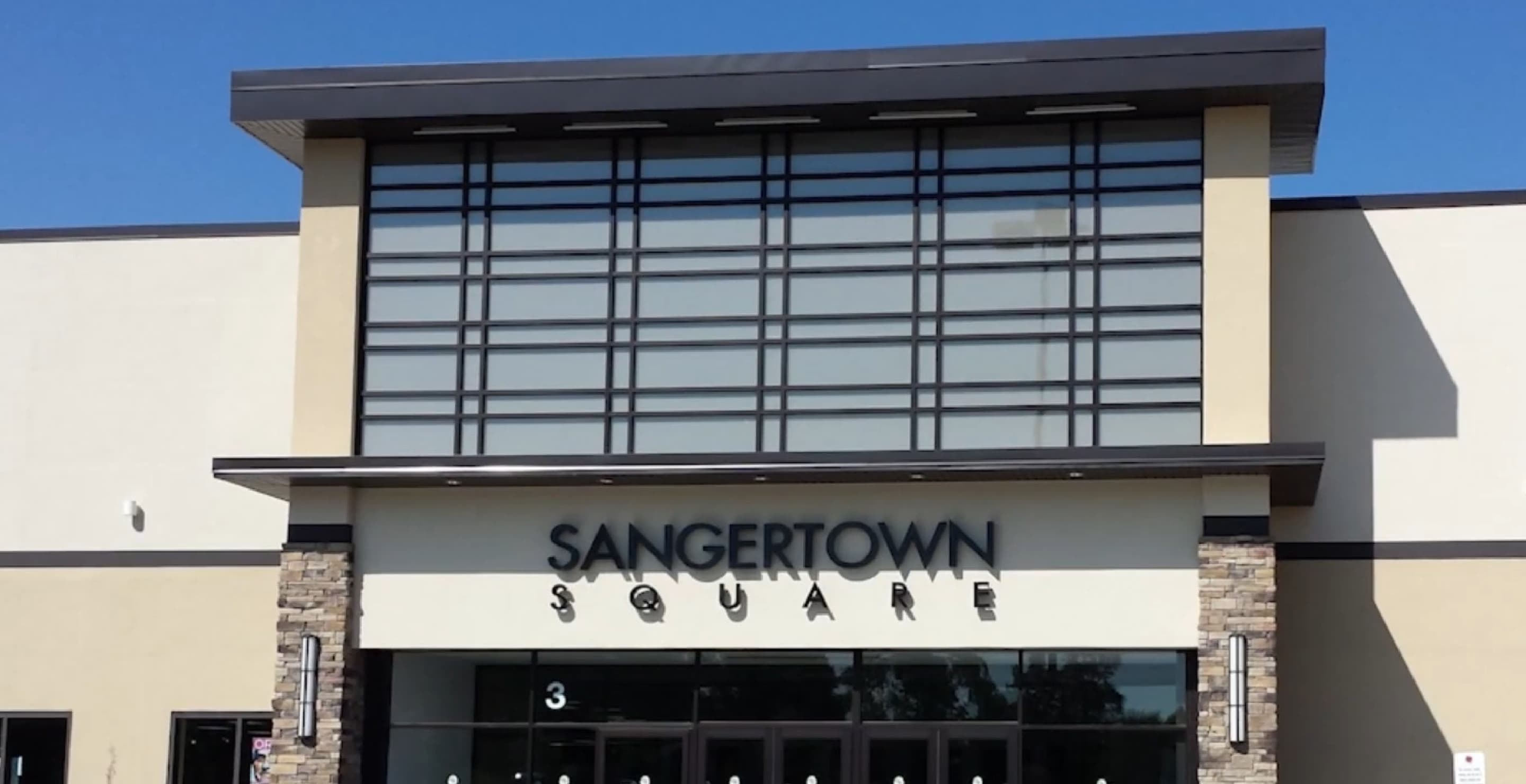 Sangertown Square Mall