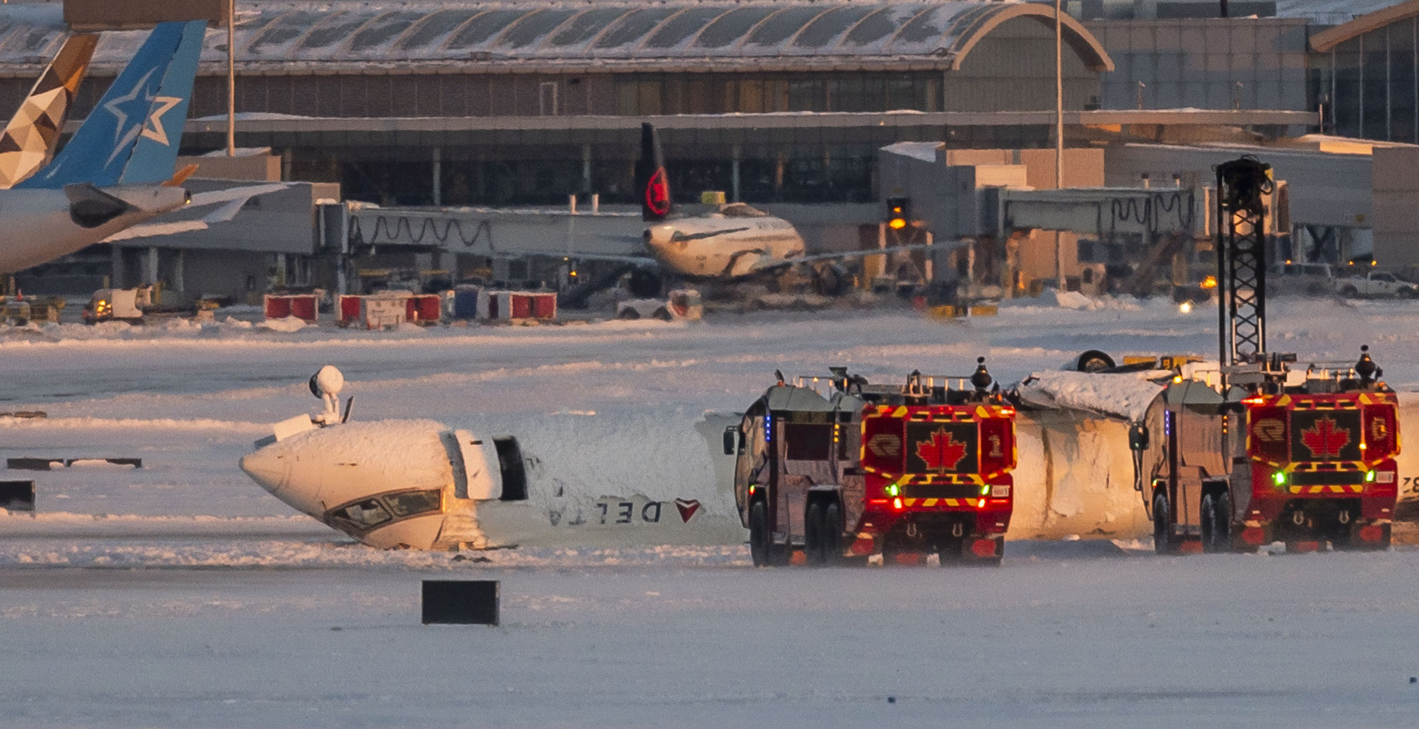 What Caused A Delta Plane To Flip Over And Crash Land