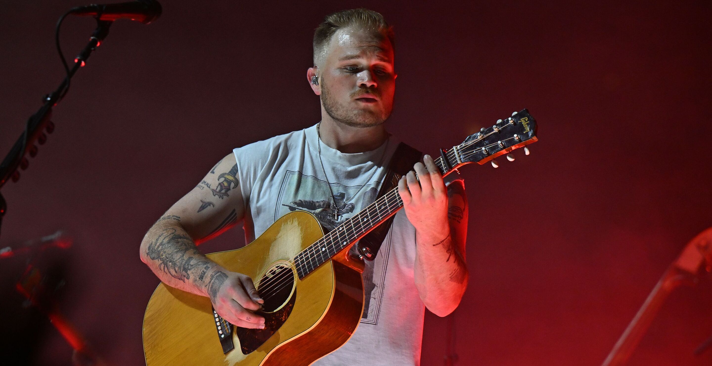 Zack Bryan Is Already Writing Love Songs About His New Girlfriend And The Internet Has Thoughts