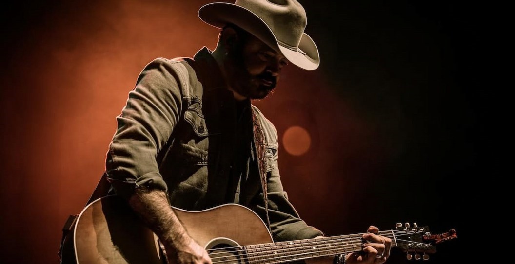 Country Singer Lucky To Be Alive After Bus Crash