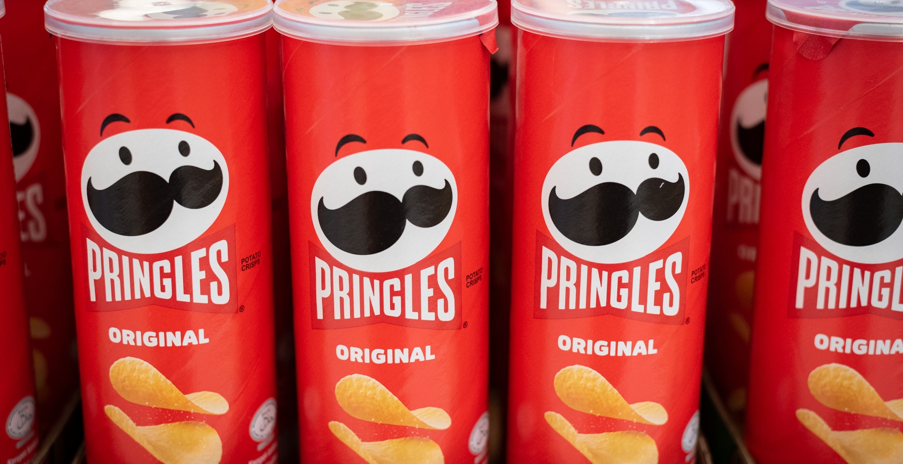 Florida Woman Accused Of Slicing Man’s Face Open With Pringles Can