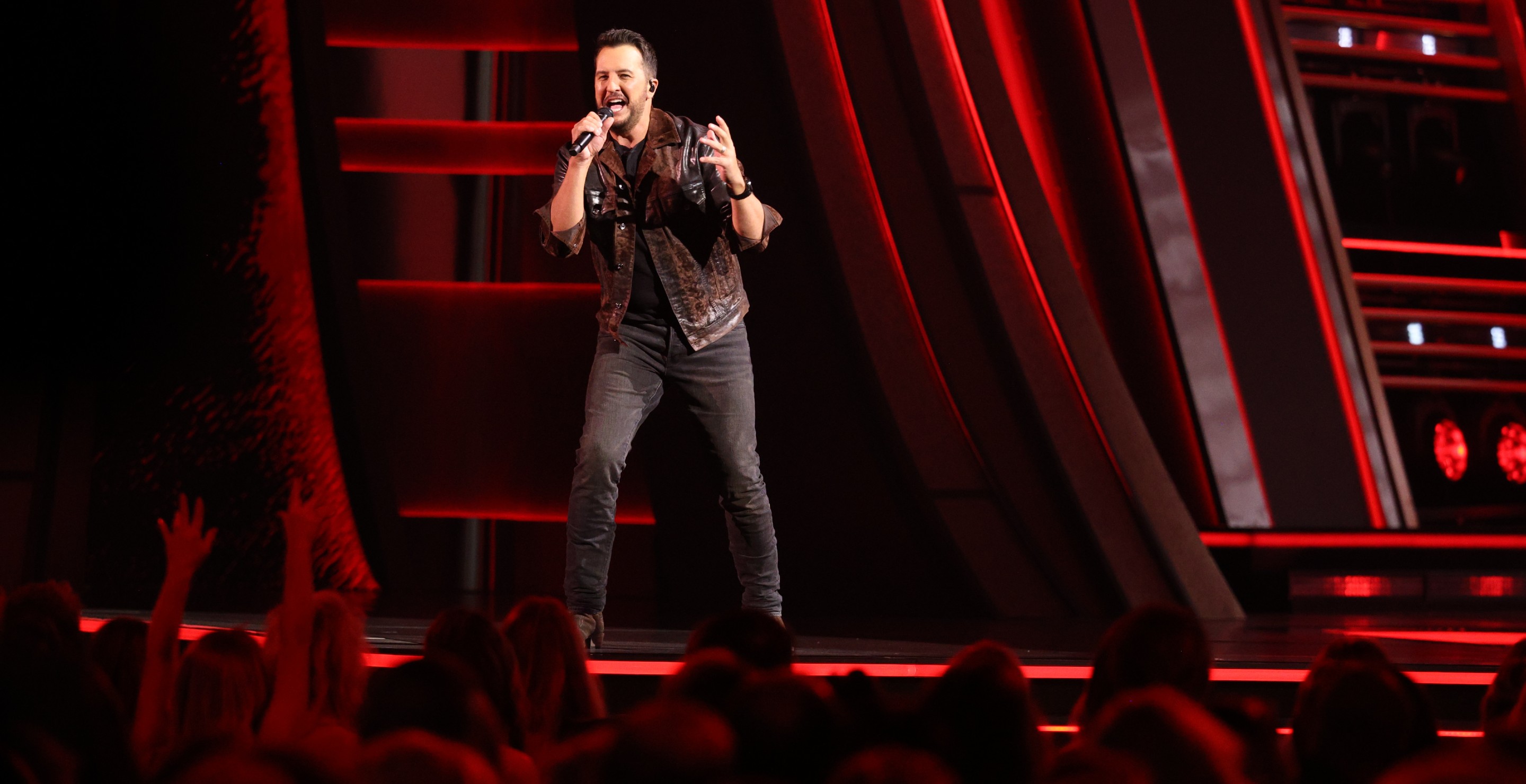 The Two Songs That Luke Bryan Thought Would Win Song Of The Year But Didn't