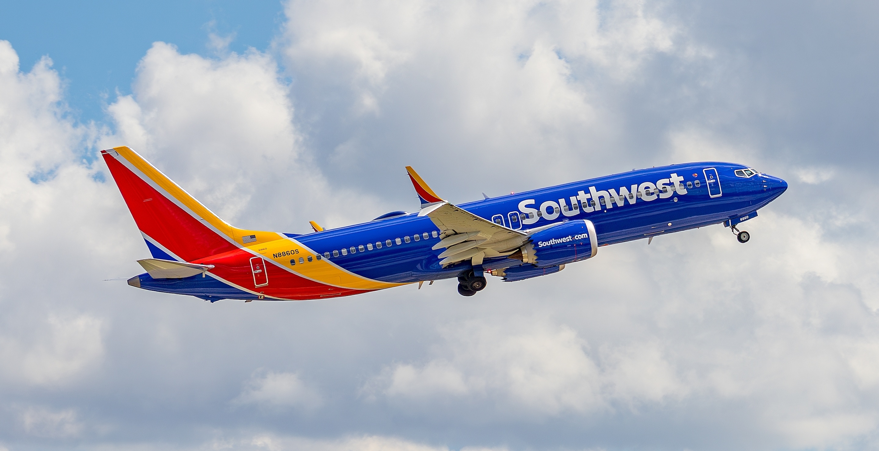 Southwest Flight Forced To Return To Gate After Passenger Sheds Clothes
