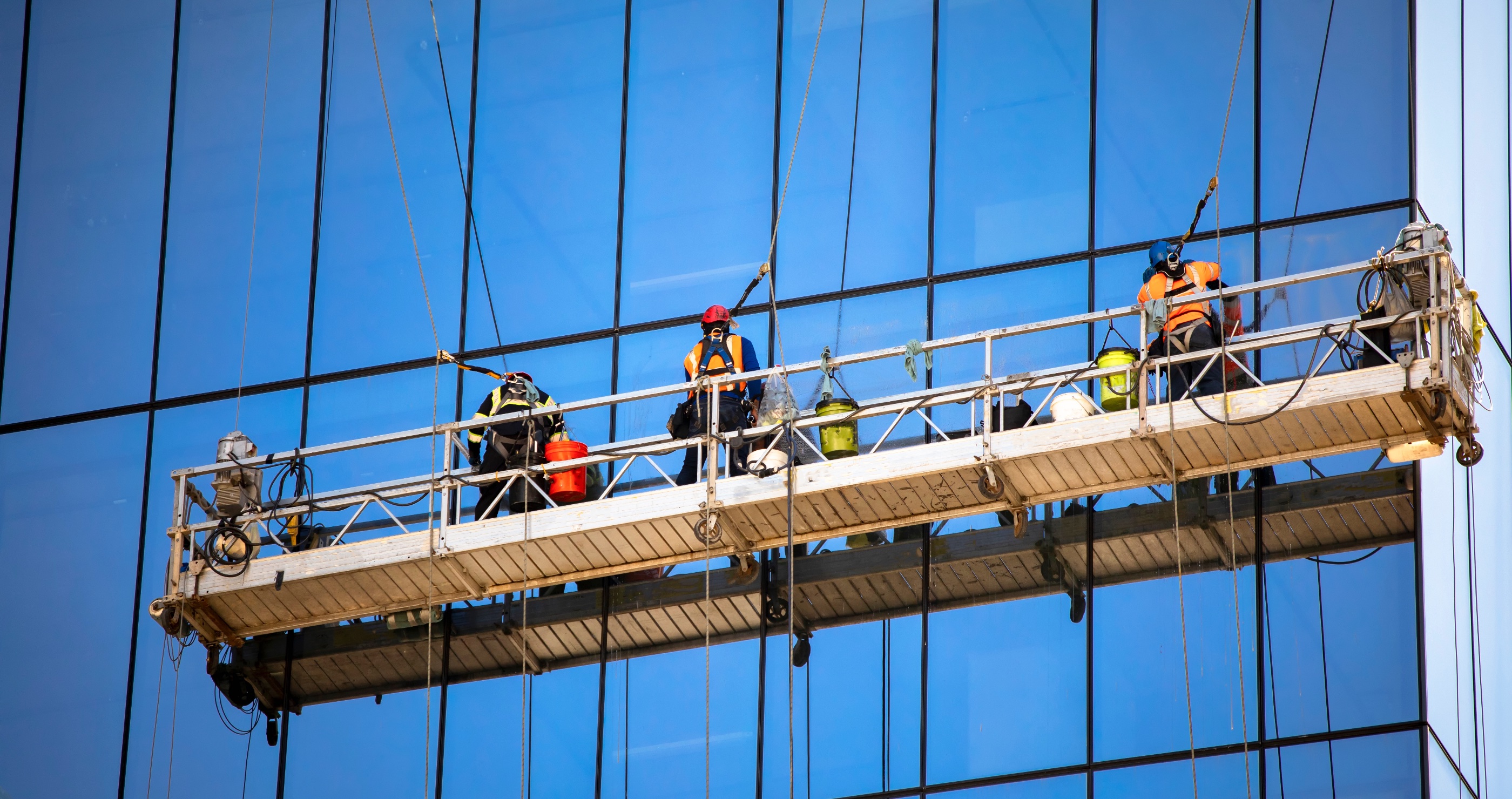 window washers dangle for their lives after scaffolding broke