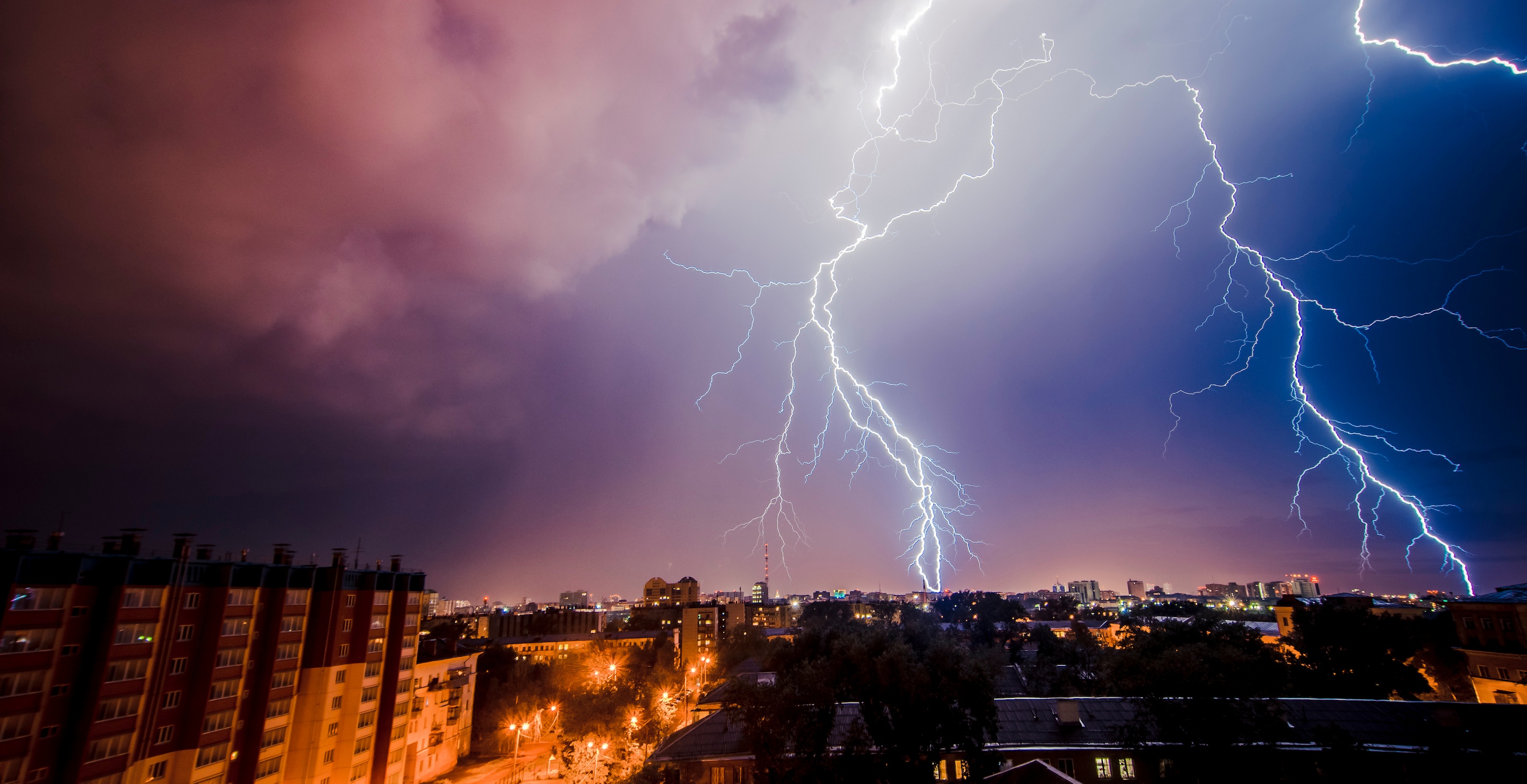 6 School Students Hospitalized After Being Struck By Lightning