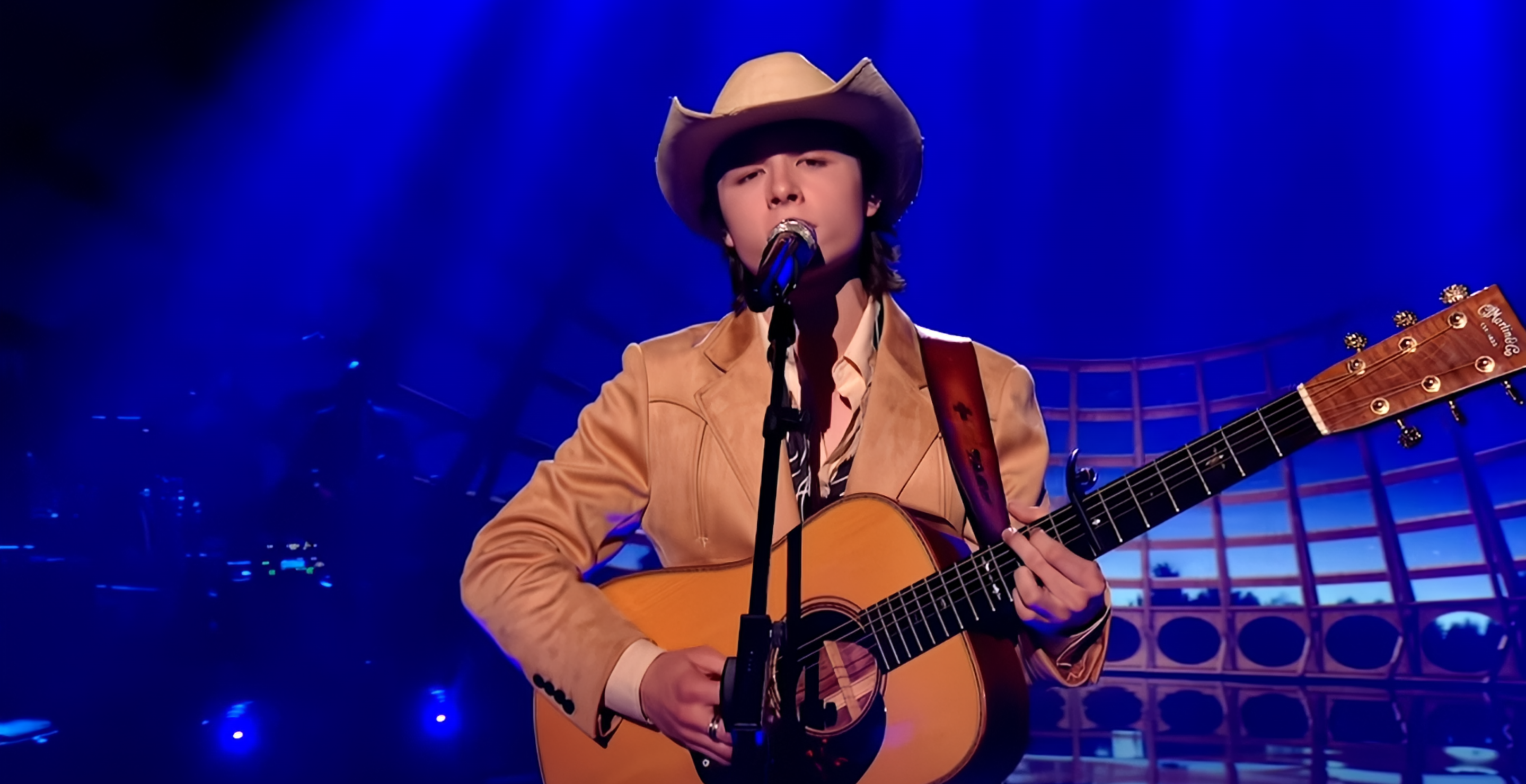 'American Idol' Contestant Sings Heartbreaking Song About Friend That Died In Car Crash