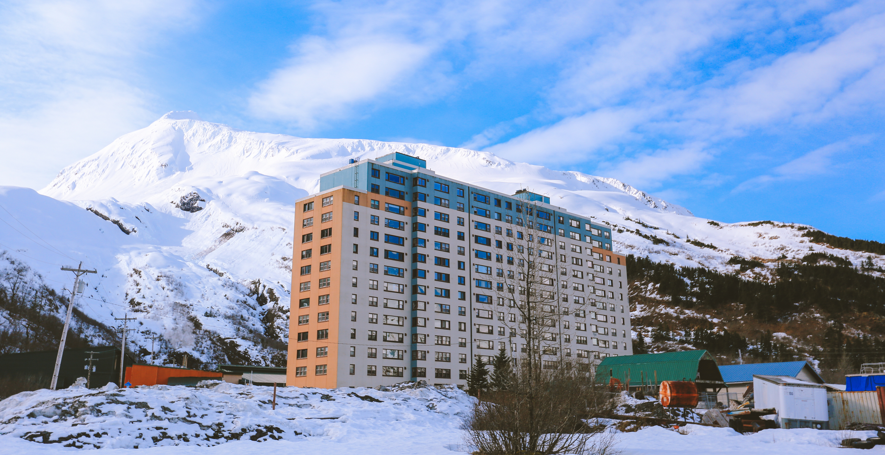 An Entire Town In The U.S. Lives Under One Roof — Here's How