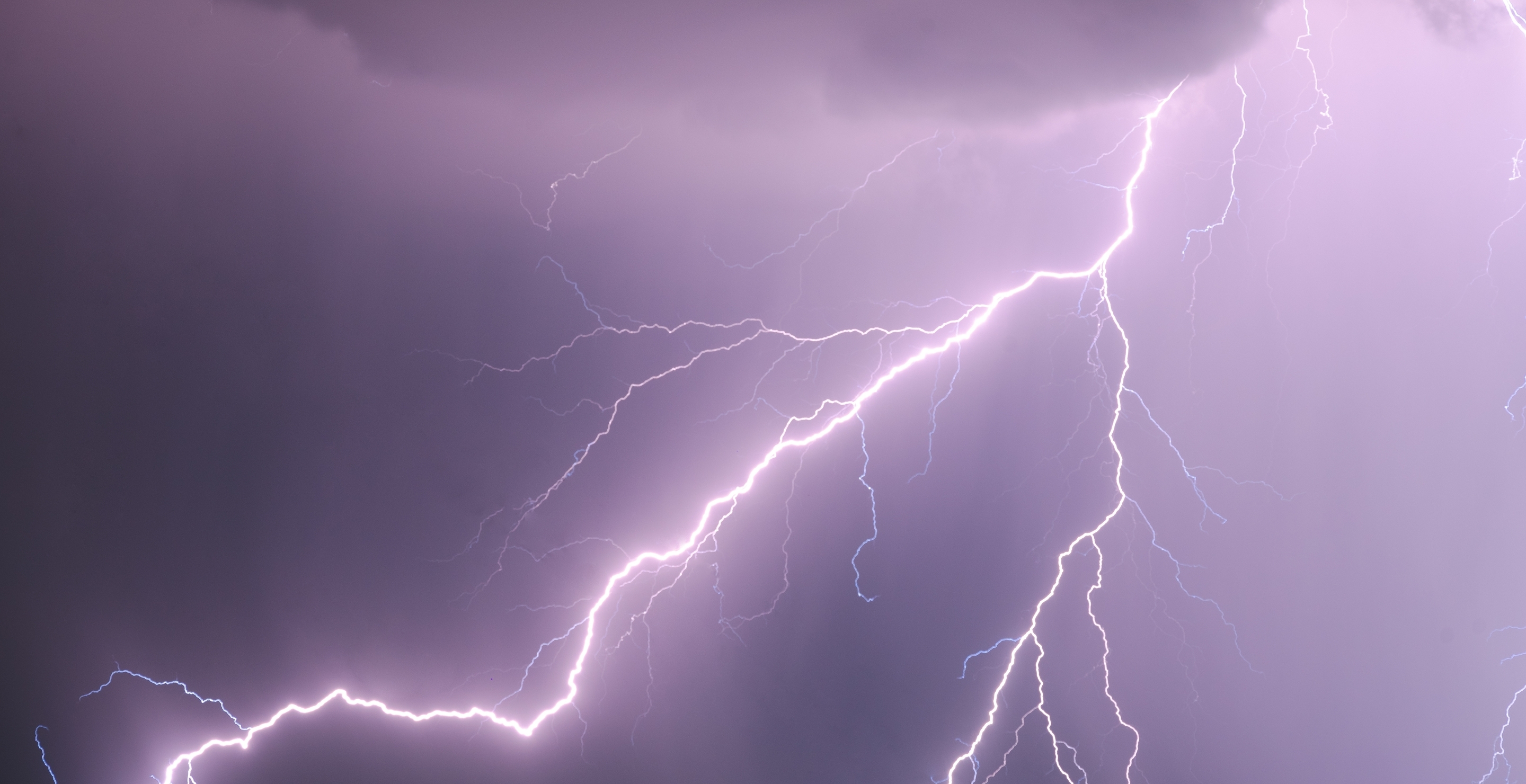 Crazy Moment Lightning Struck Right Next To Couple In Their Car, Only Seconds After Getting Inside