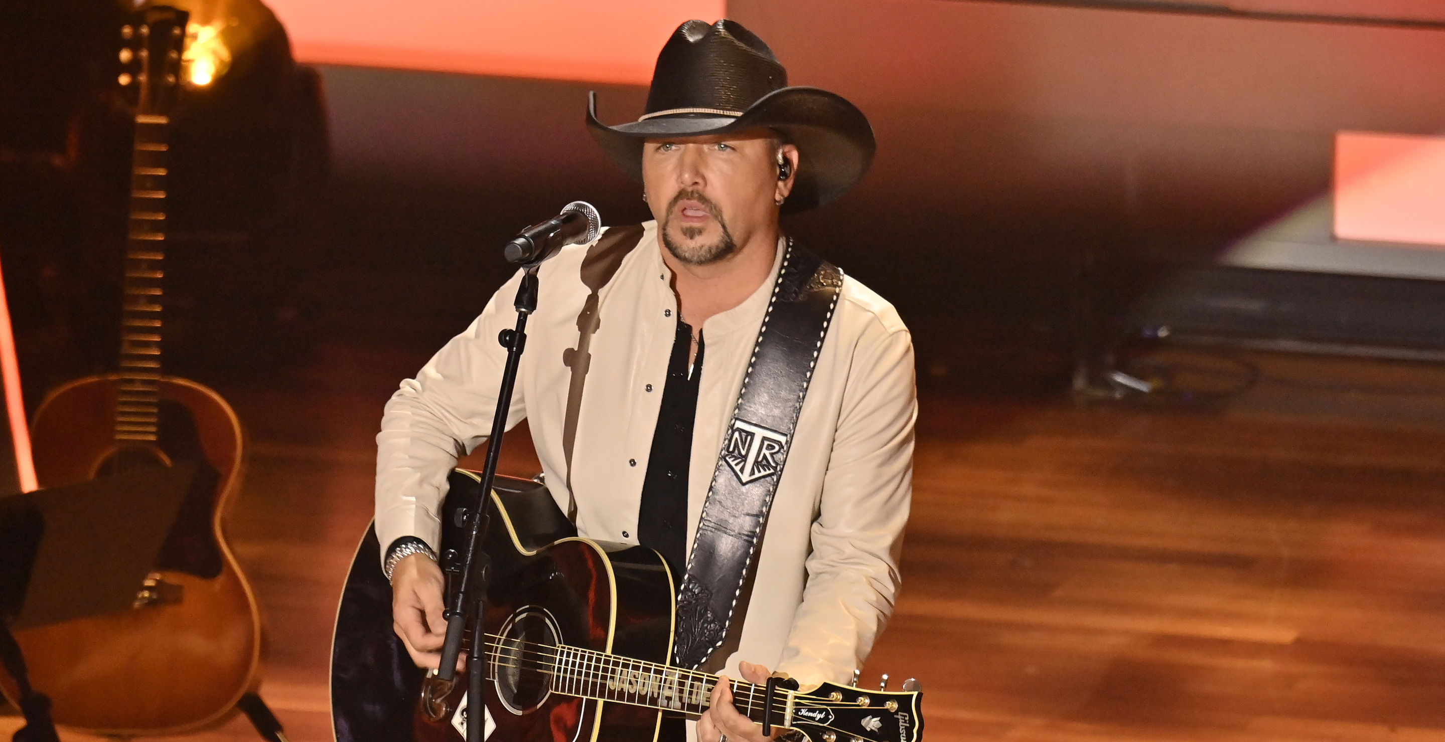 Jason Aldean and John Morgan's First Encounter Was A Pretty Embarrassing One
