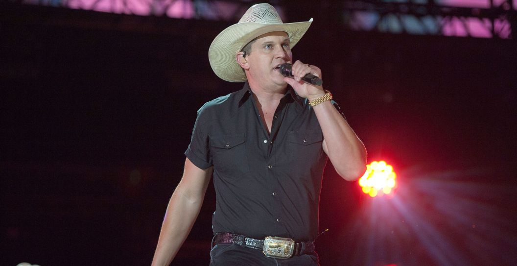 Jon Pardi Sheds Light On His New 17-Track Album And On What Didn't Make The Cut