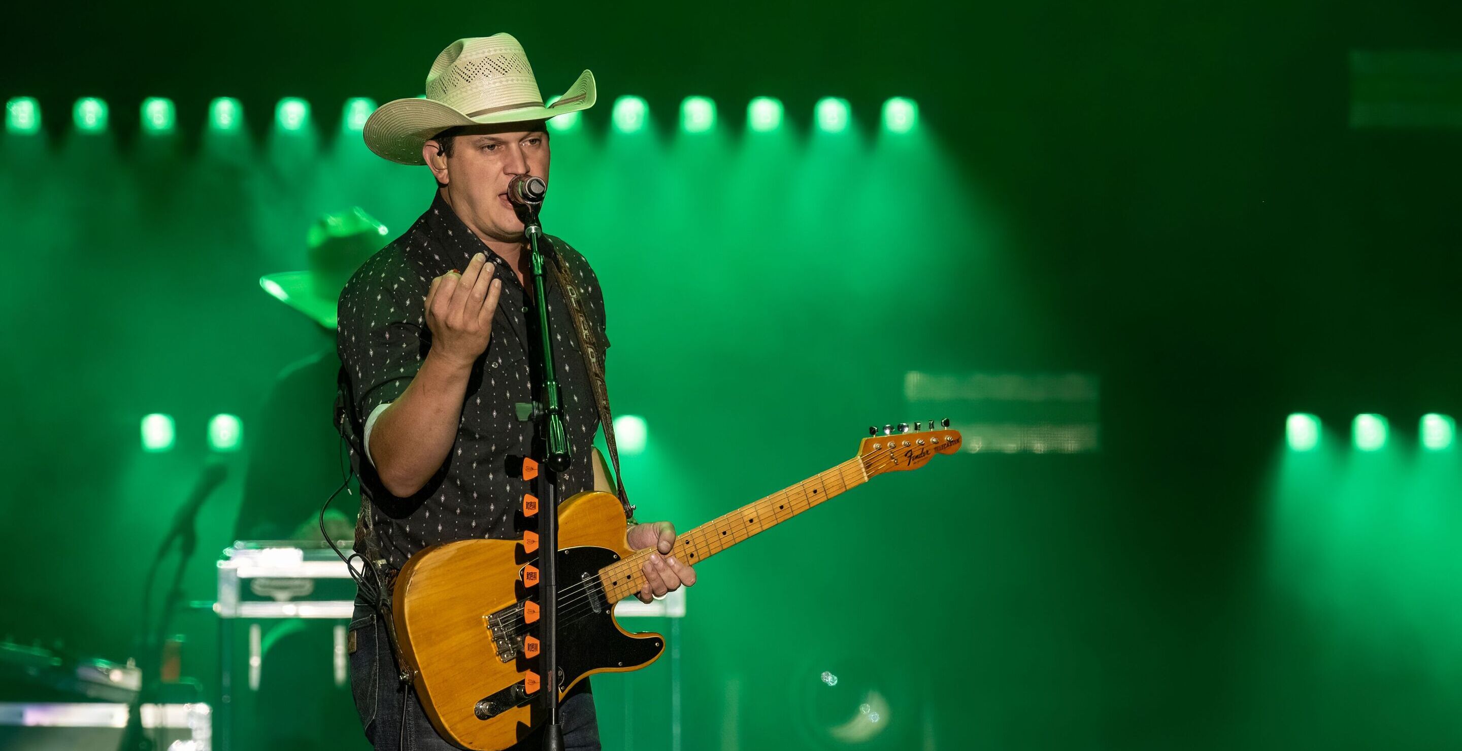 Jon Pardi Subtly Slights Garth Brooks In Country Artist Challenge