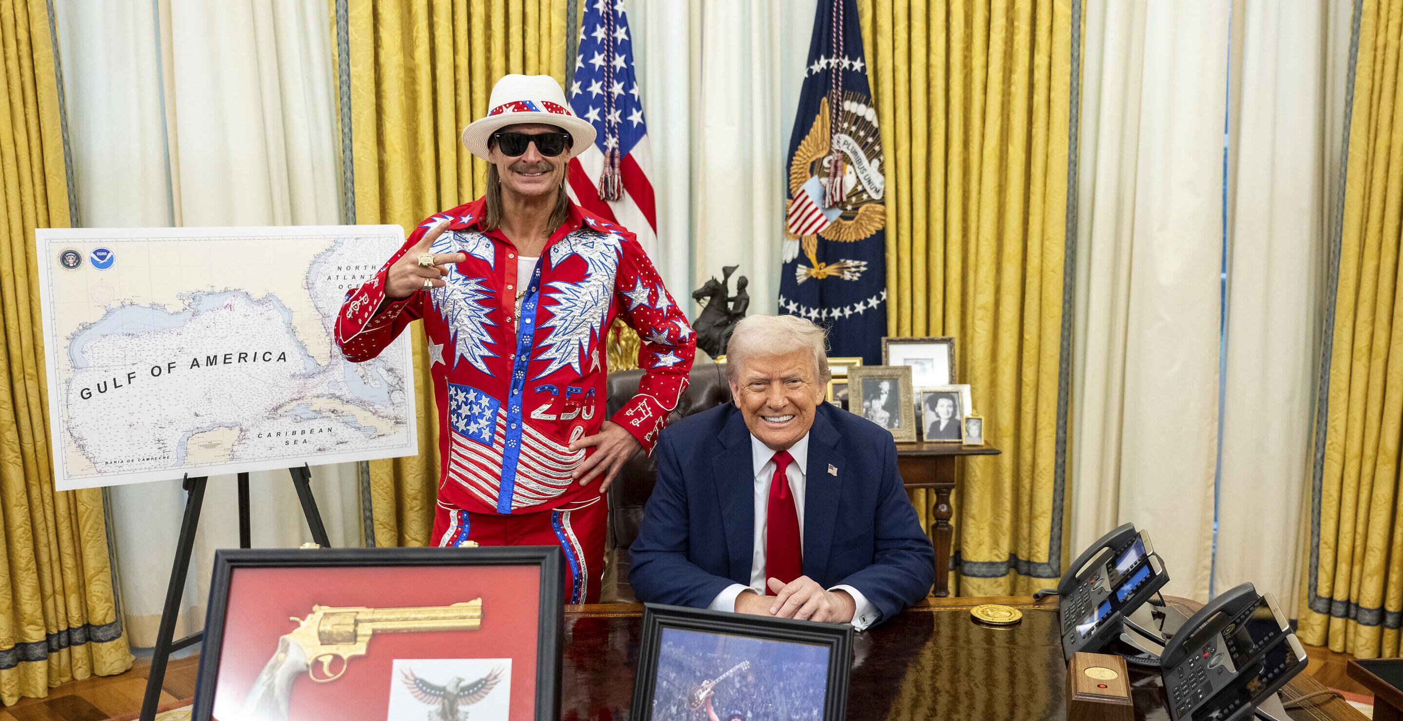 Kid Rock Moons Camera After Going Off On Media For Lack Of Attention