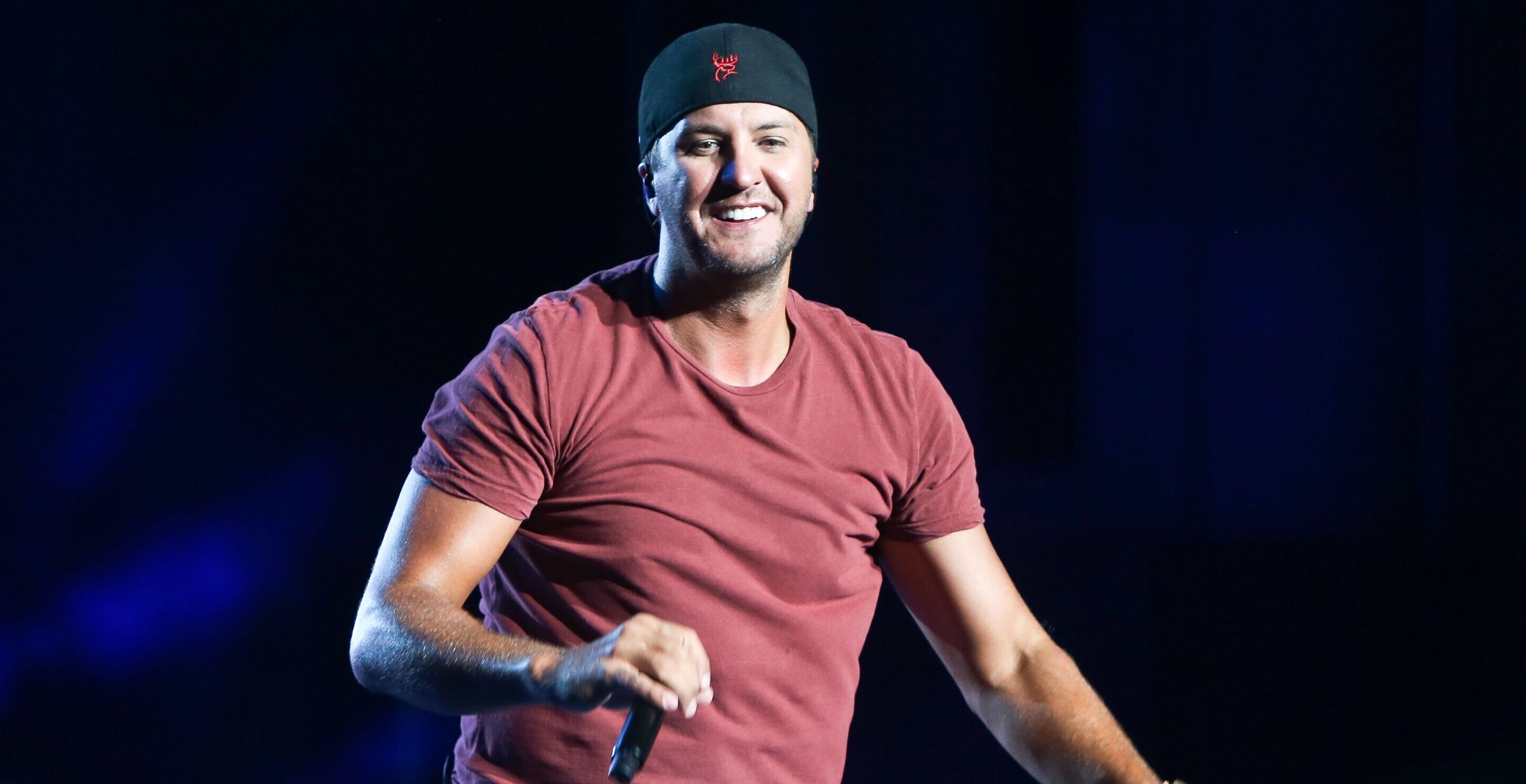Luke Bryan Reveals The One Thing About All His No. 1 Hits That Still Freaks Him Out