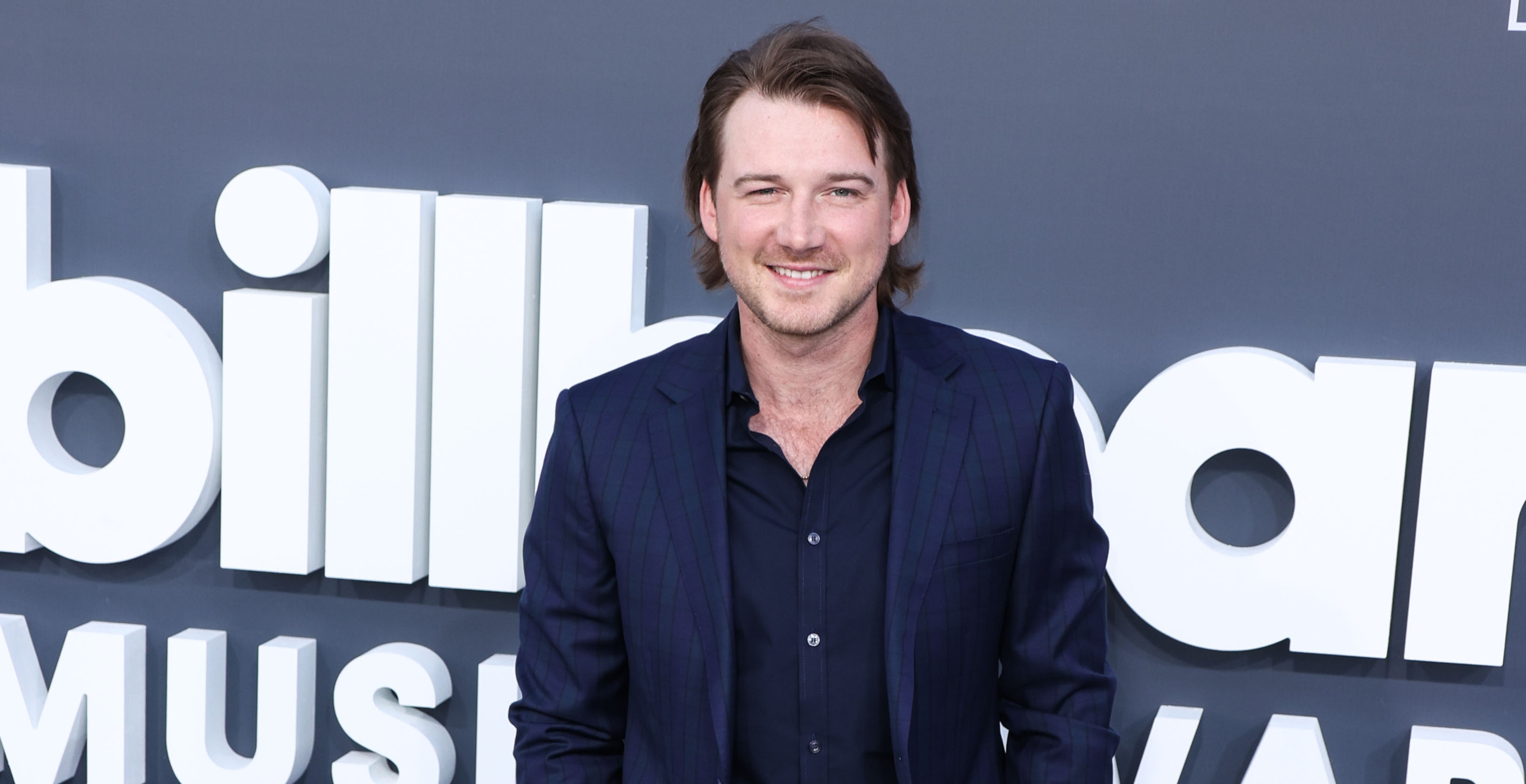 Morgan Wallen Trying To Ween Himself Off Nicotine, But It's Not Going Very Well