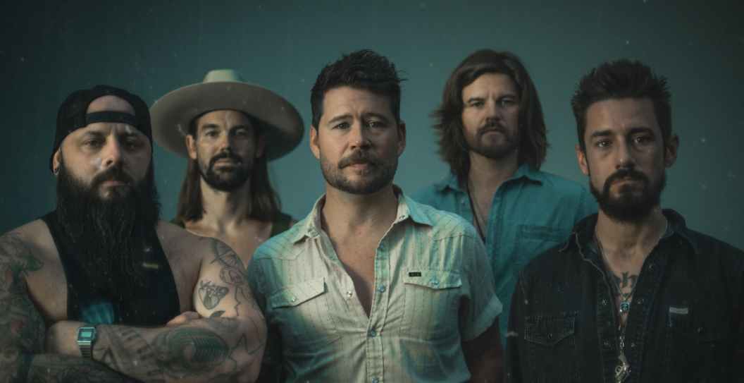 Shane Smith & The Saints