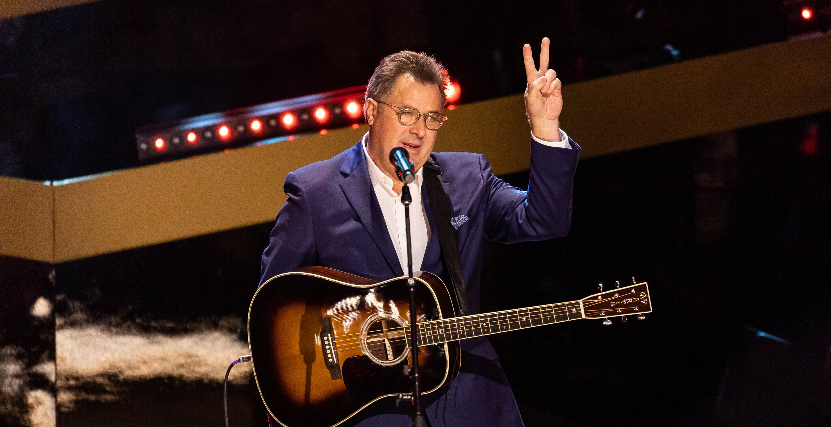 Take A Seat! Vince Gill Says Weighs In On If It's Alright To Sit Down At Concerts