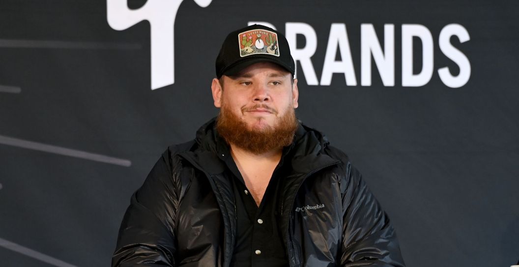 We're Basic Despite Wealth, Luke Combs' Family Of Four Lives In 2 Bedroom House