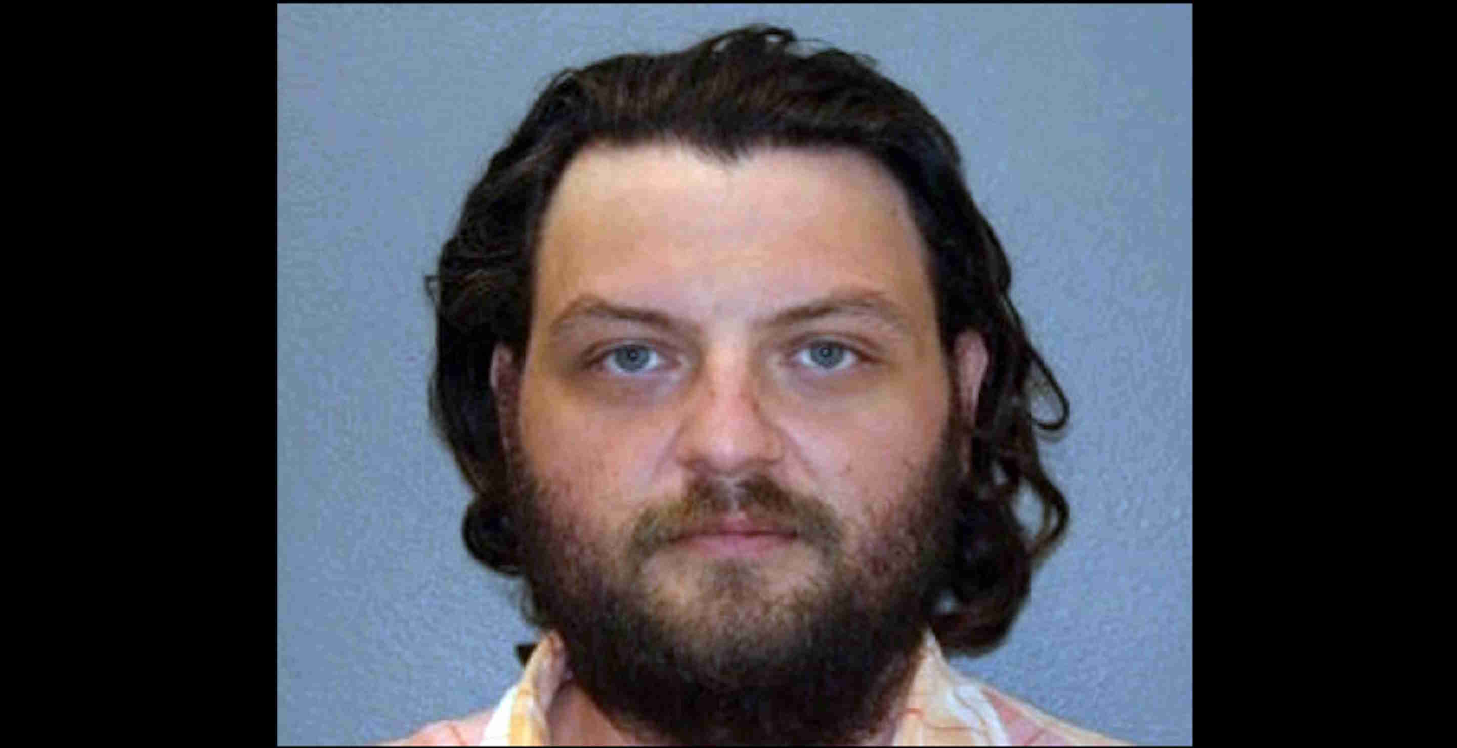 Resort Guests Horrified To Discover Body Of Missing Woman In Their Closet