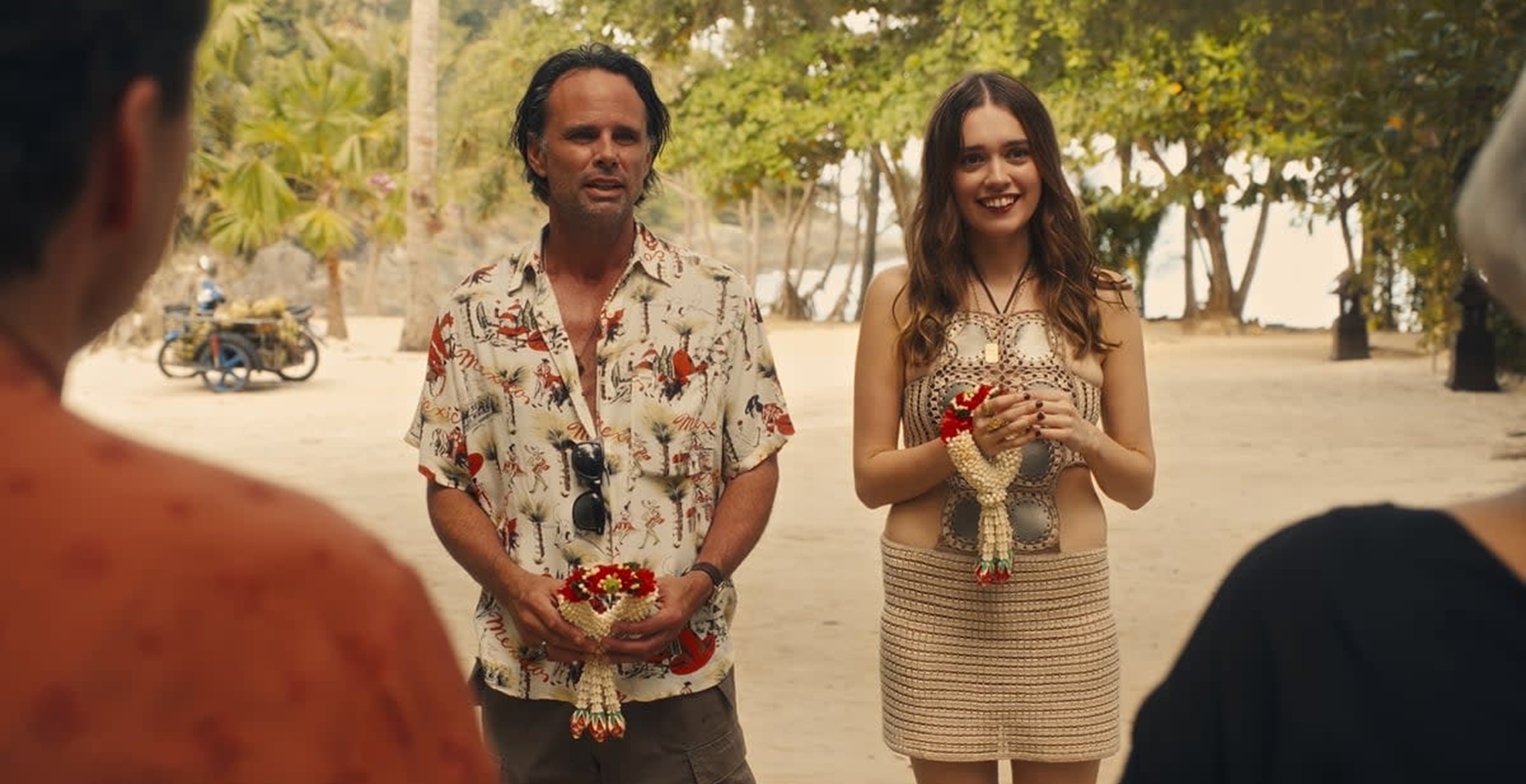 Walton Goggins, Aimee Lou Wood, White Lotus