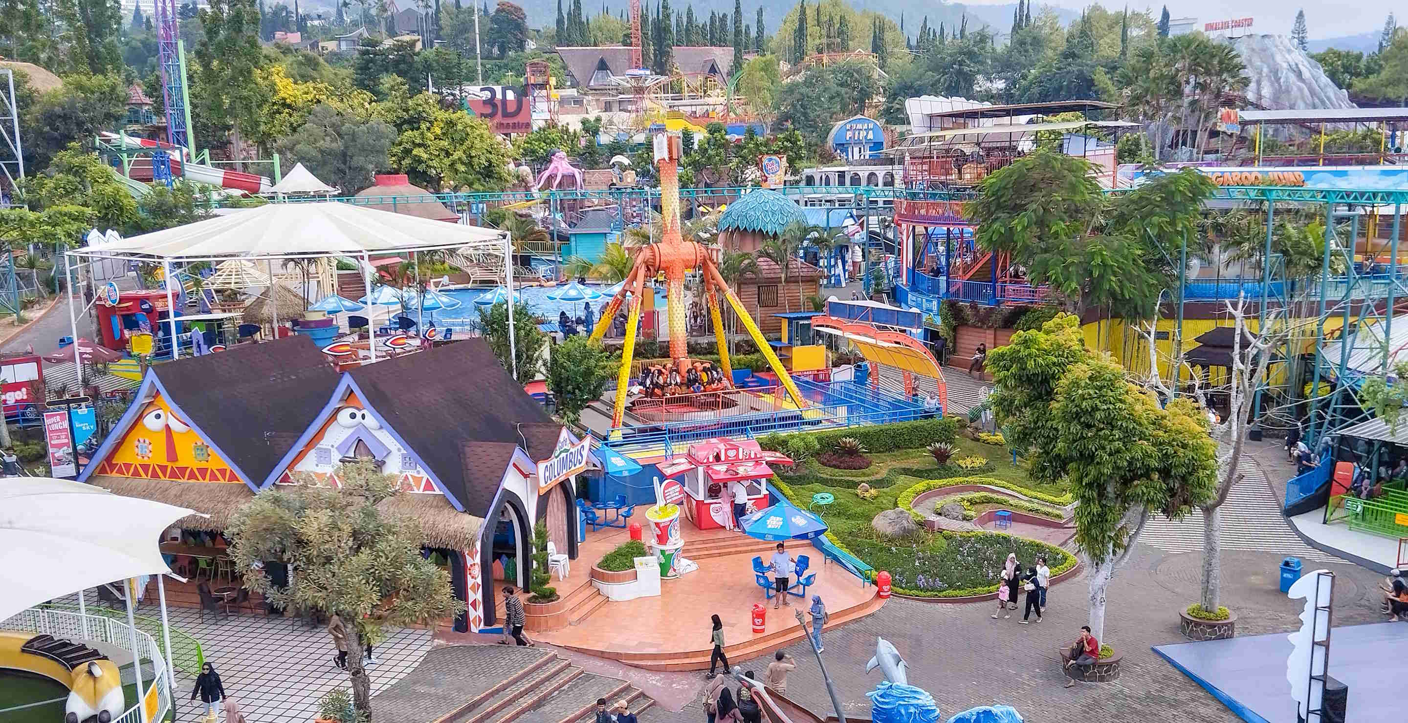 13-Year-Old Clings For Dear Life After Being Thrown From Amusement Park Ride