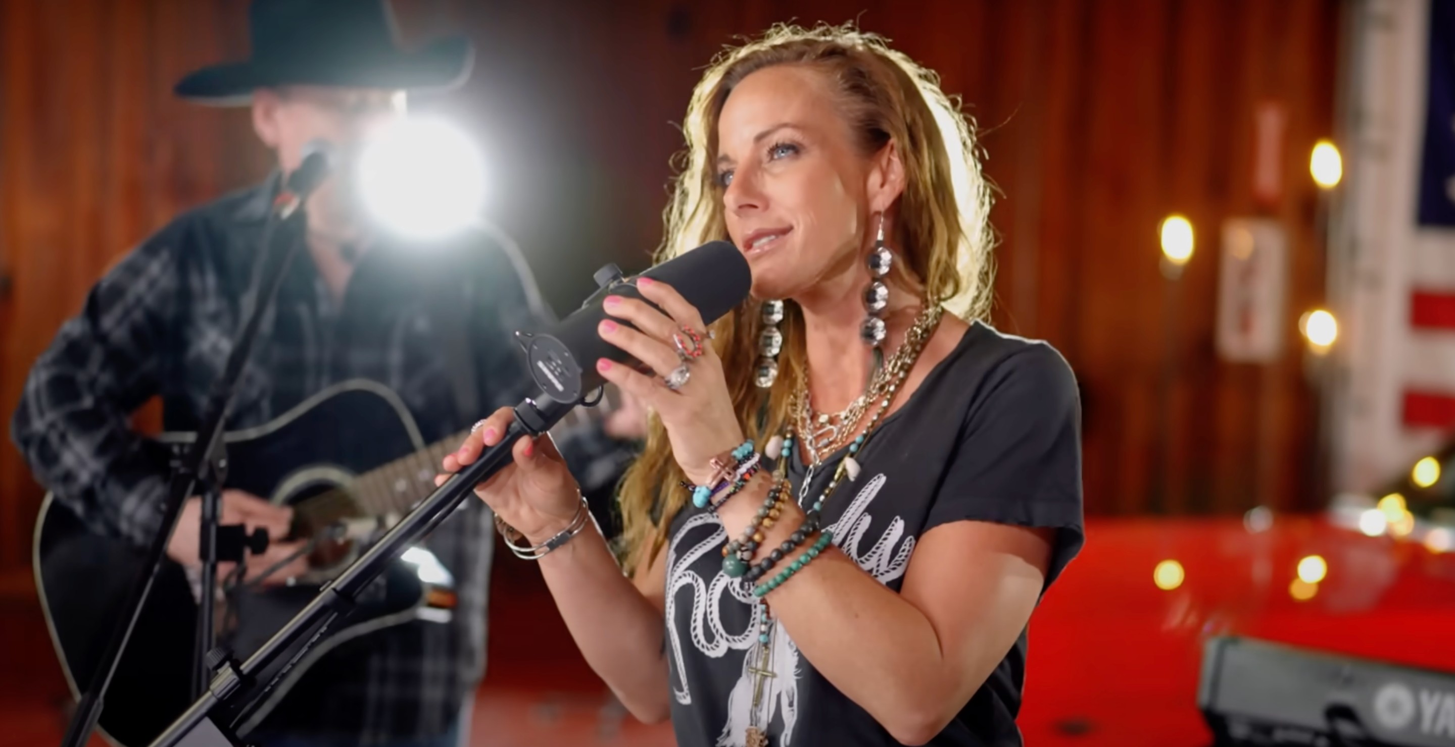 Tayla Lynn, Granddaughter Of Loretta Lynn, Covers One Of Grandmother's Classics