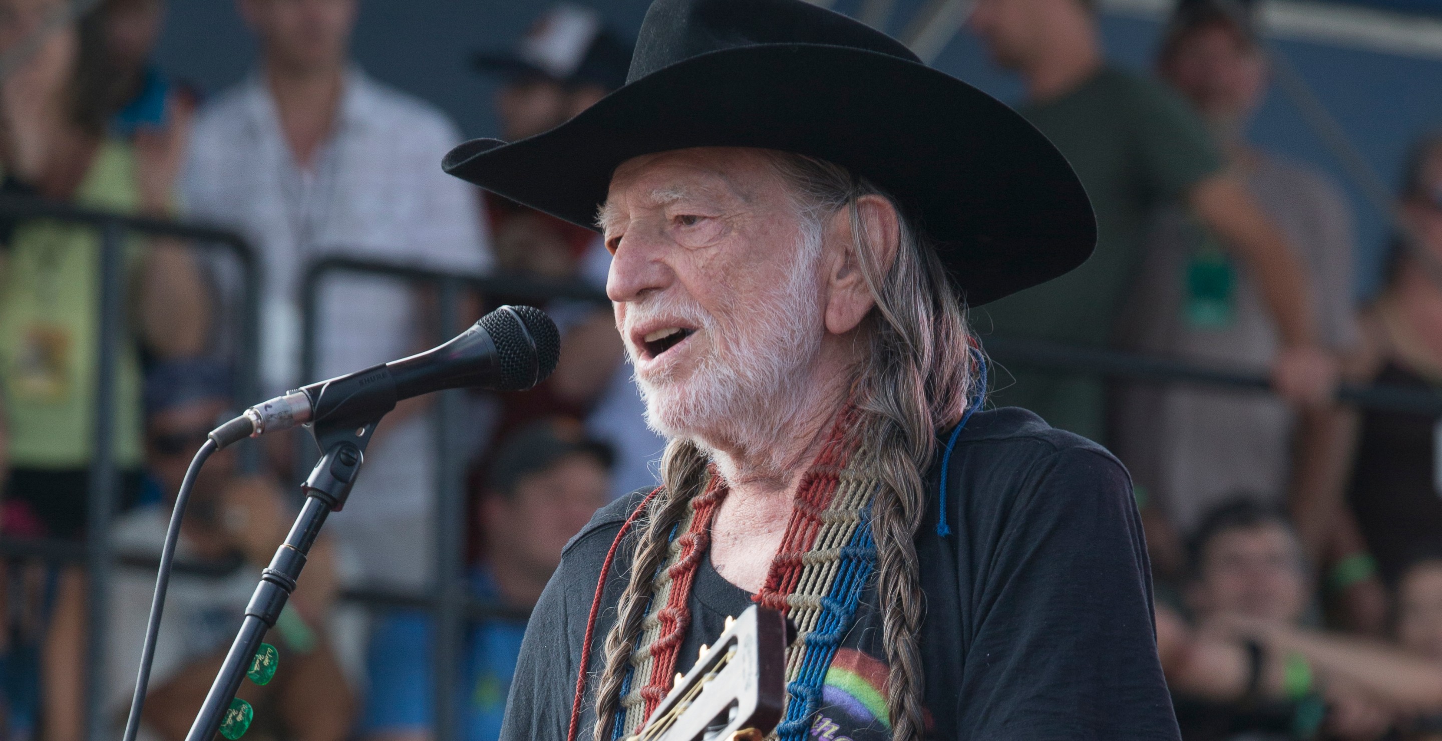 Willie Nelson Is 93: These Are 4 Of His Most Iconic Moments