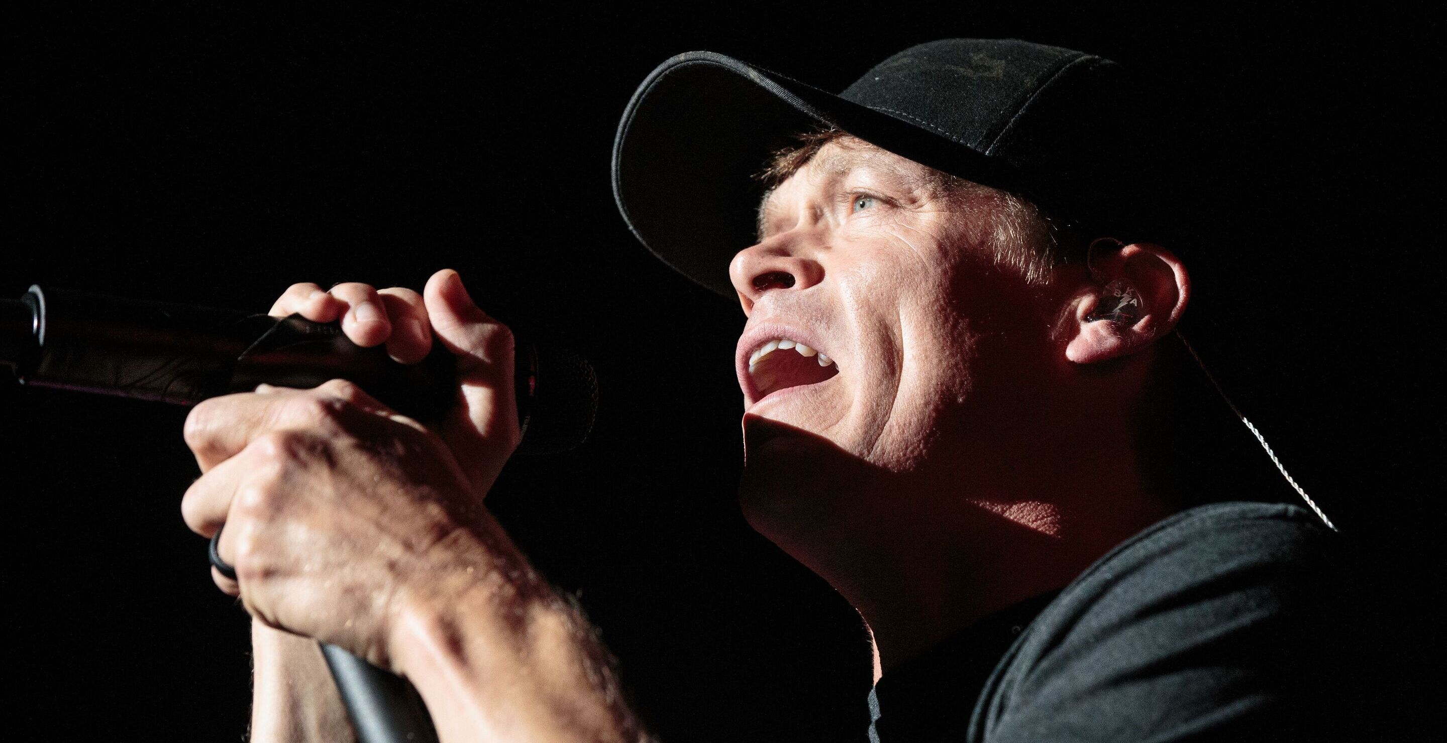 3 Doors Down Lead Singer Brad Arnold Reveals Stage 4 Cancer Diagnosis