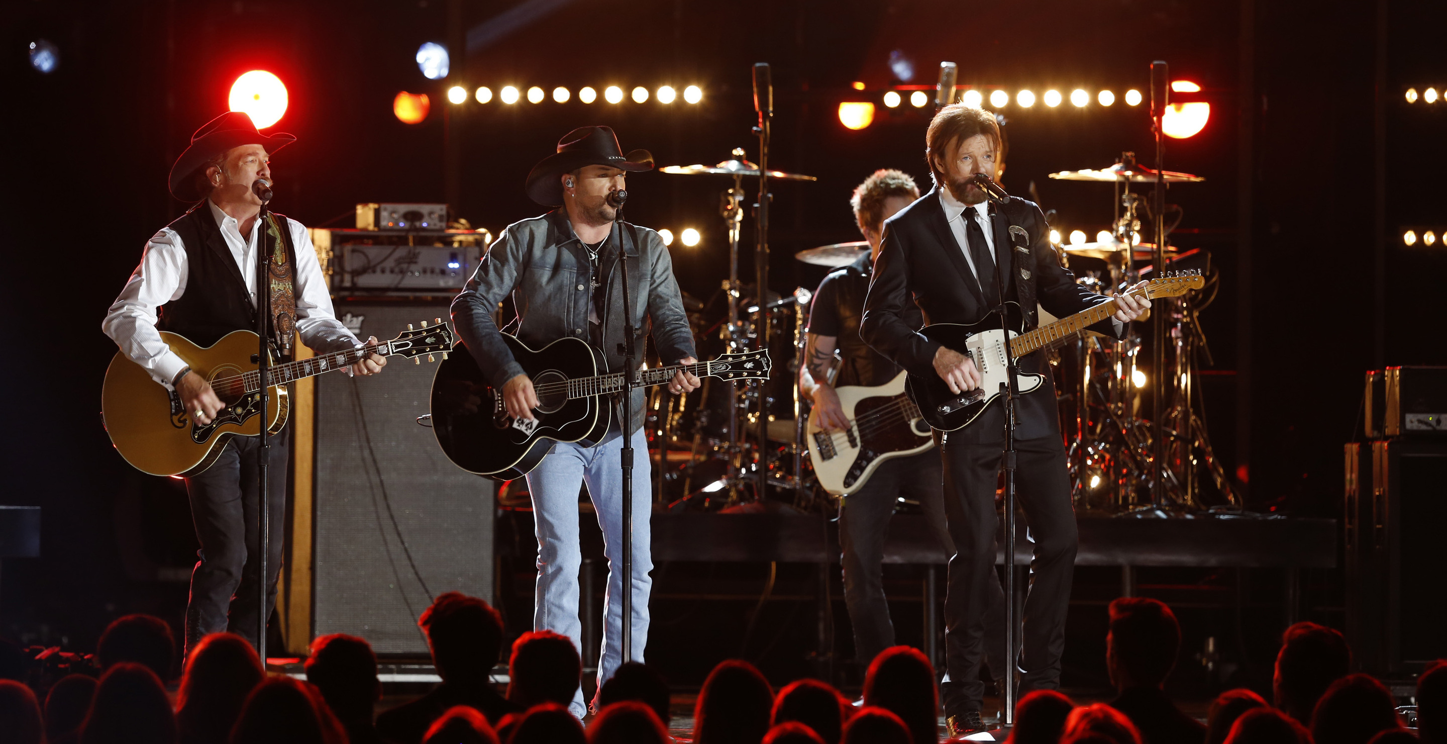 Brooks & Dunn, Jason Aldean, And Shakira Concerts Inexplicably Cancelled Last Minute