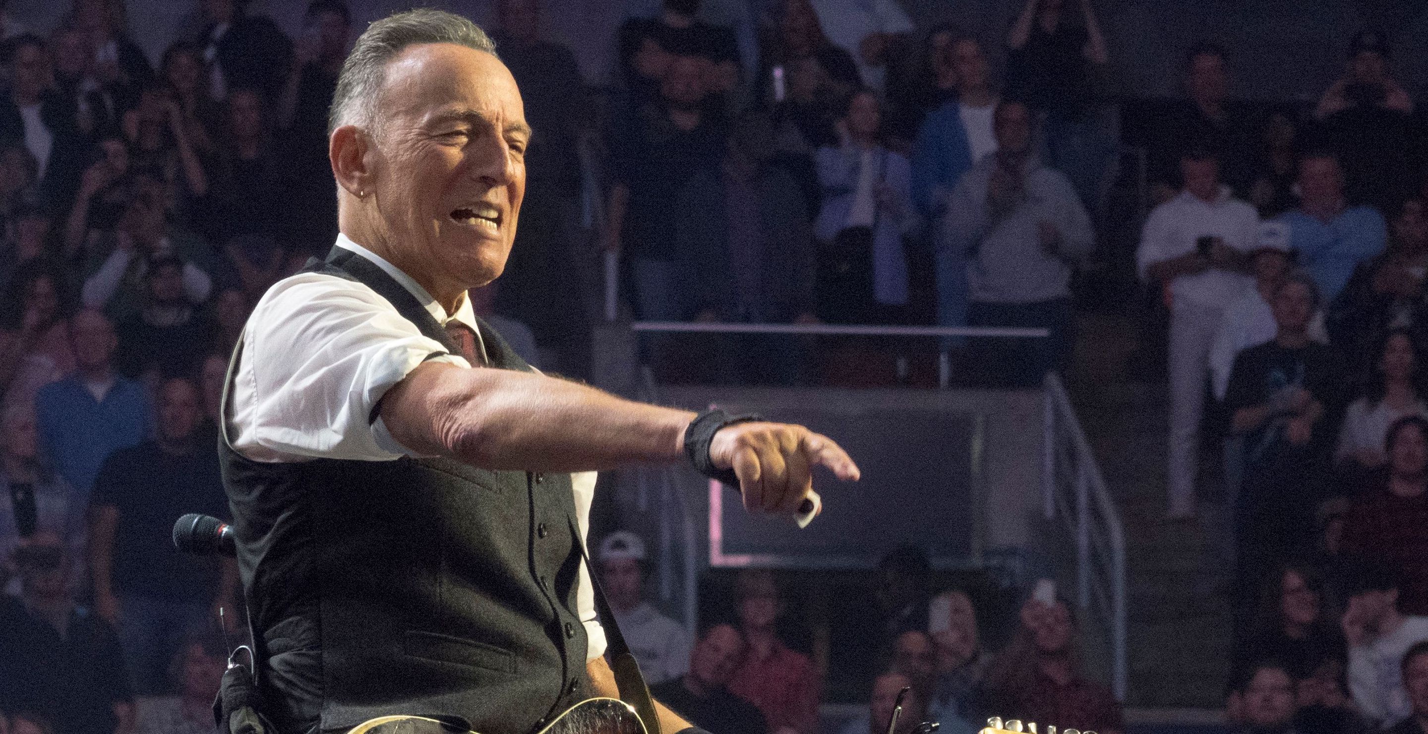 Bruce Springsteen Recalls How Mental Illness Has Affected Him & His Family
