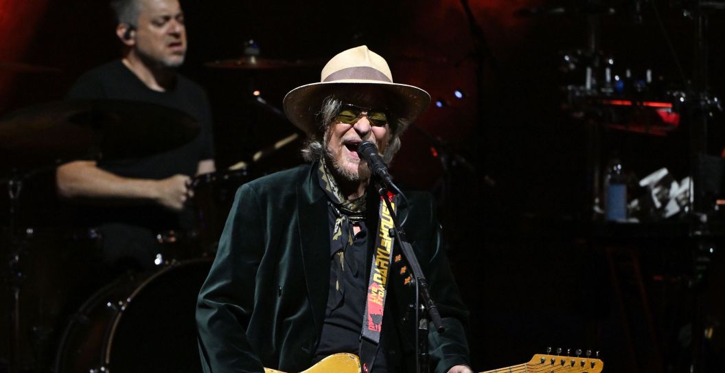 Daryl Hall Calls One Genre Of Music A "F---king Joke"