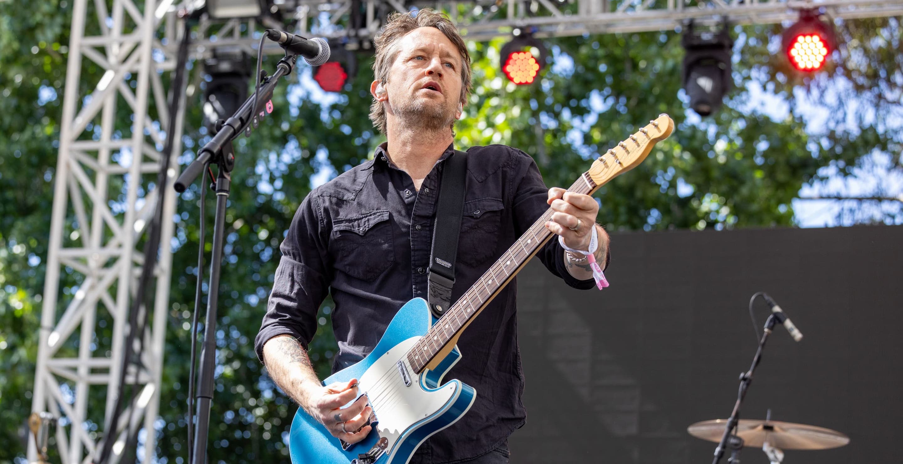 Foo Fighters Drummer Says The Best Guitar Playing Right Now is in Country Music