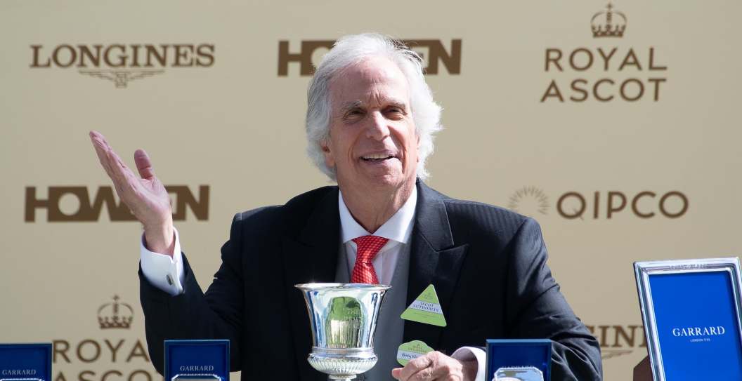 Henry Winkler Reveals What It Was Like Sharing The Stage With Neil Diamond