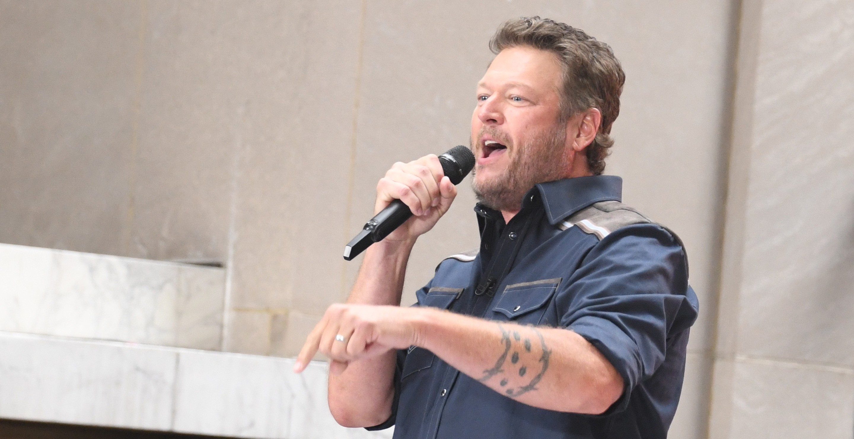 Jimmy Fallon Tears Into Cover Of Blake Shelton's New Album