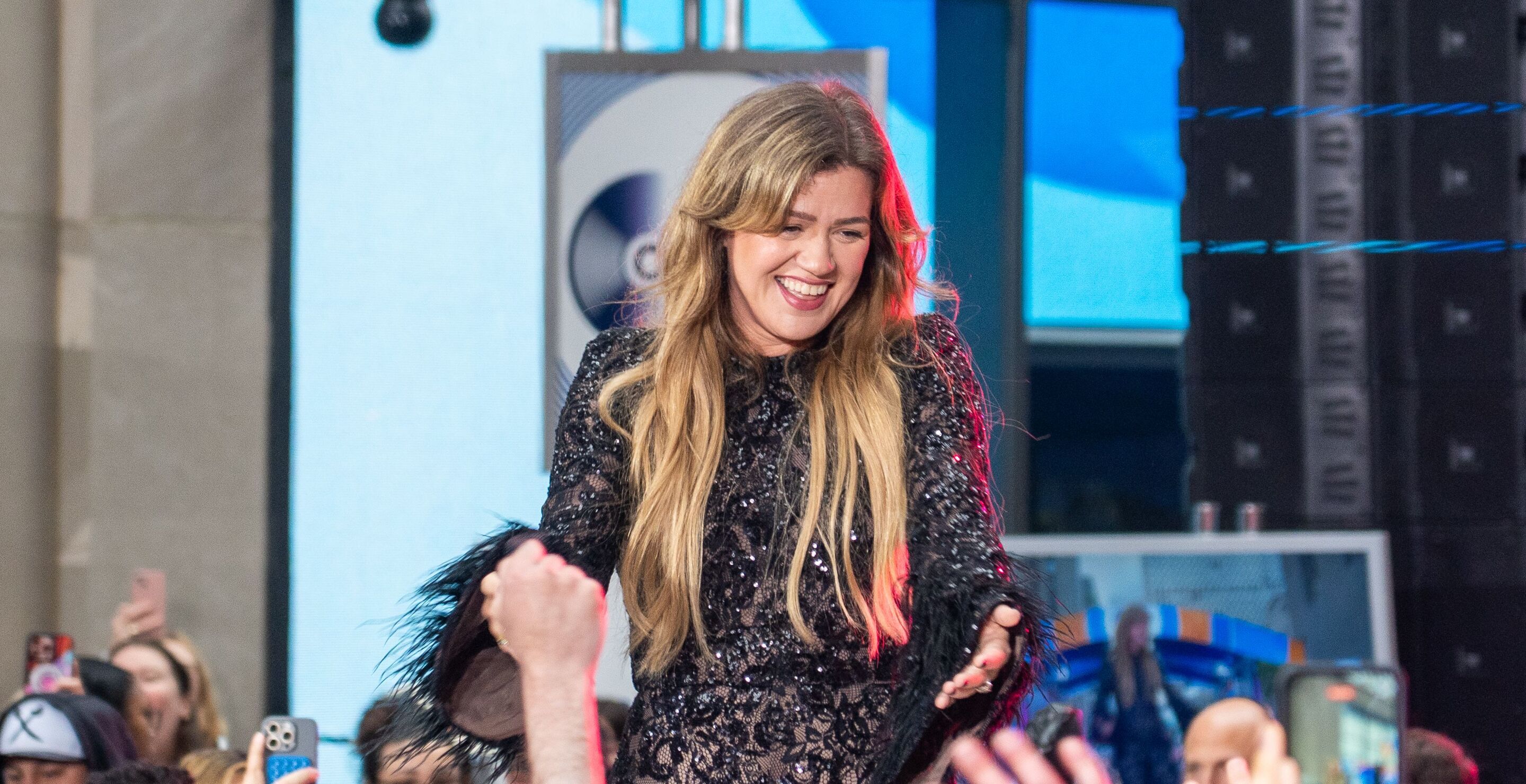 Kelly Clarkson Jokingly Asks Why She Hasn't Been Fired From Talk Show
