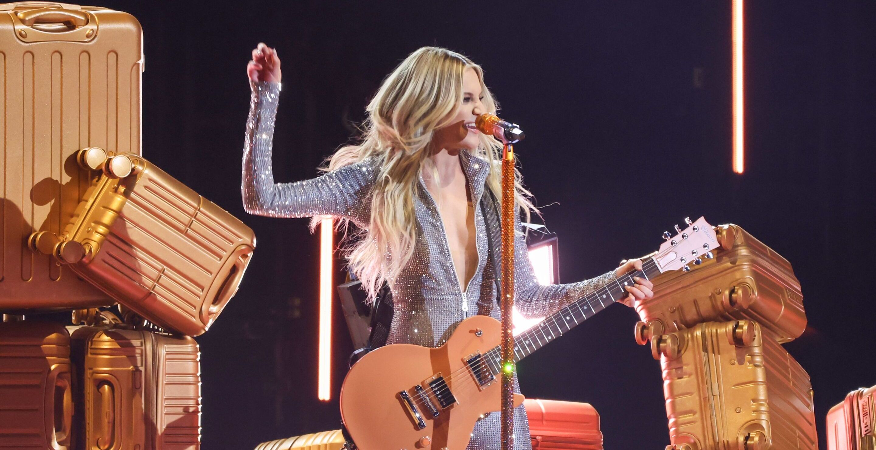 Kelsea Ballerini Accused Of Lip Syncing At ACM Awards — Was She