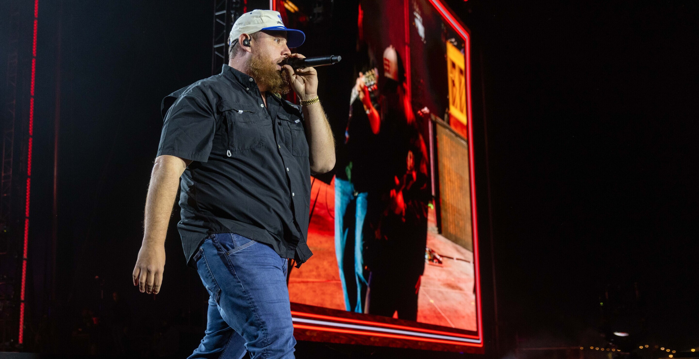 Luke Combs Contemplates Being A Golf Content Creator In Hilarious Video