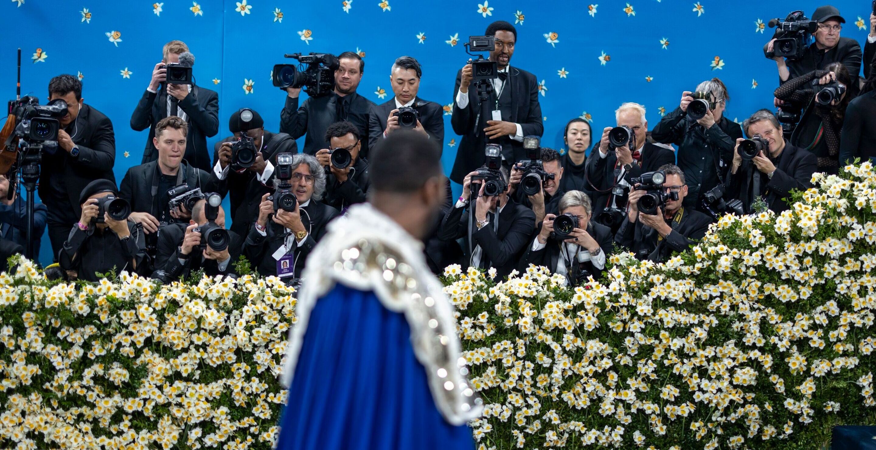The 5 Most Ridiculous Outfits Of The 2025 Met Gala (Pictures)