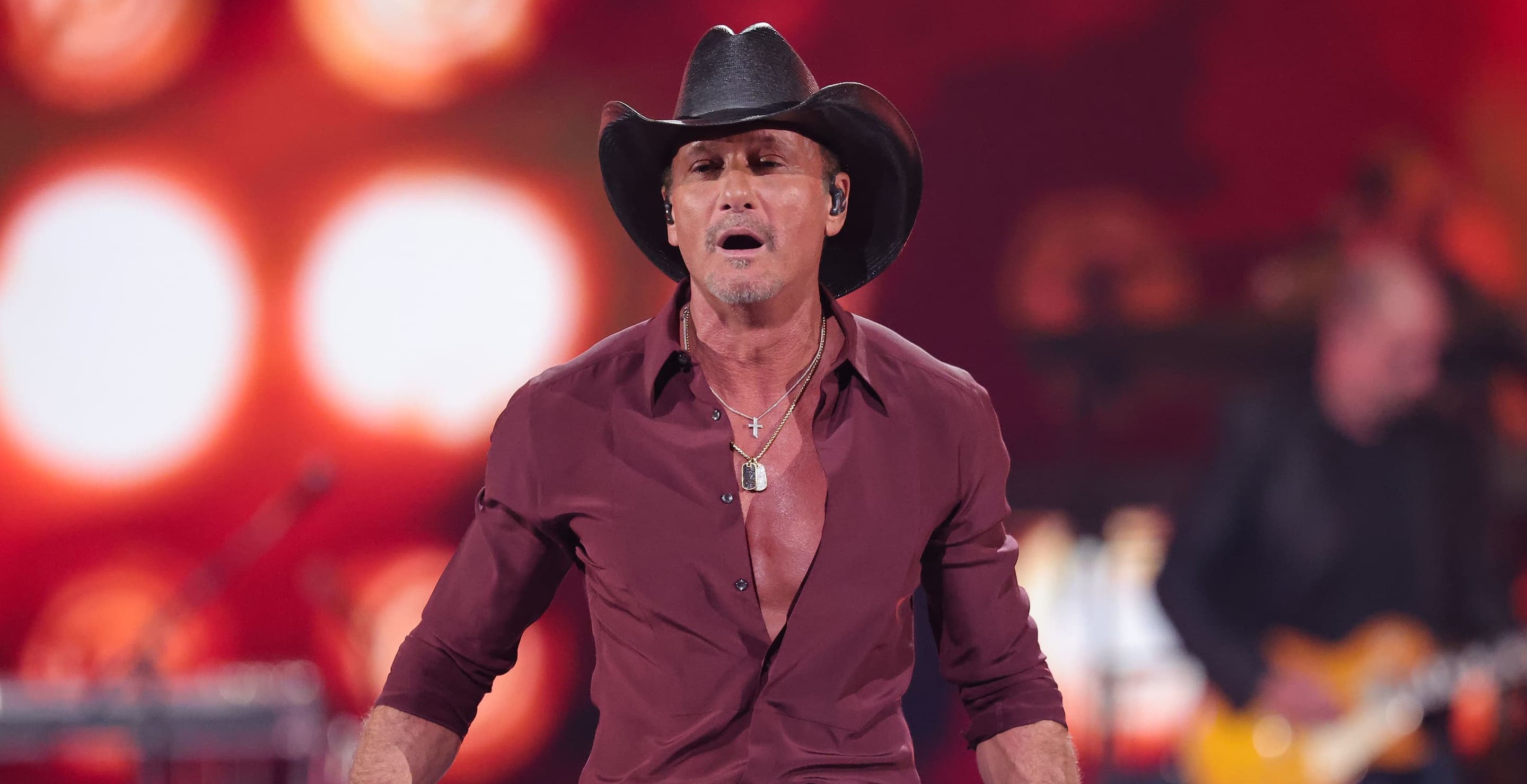 Tim McGraw Reveals The First Moment He Fell in Love With His Wife Faith Hill
